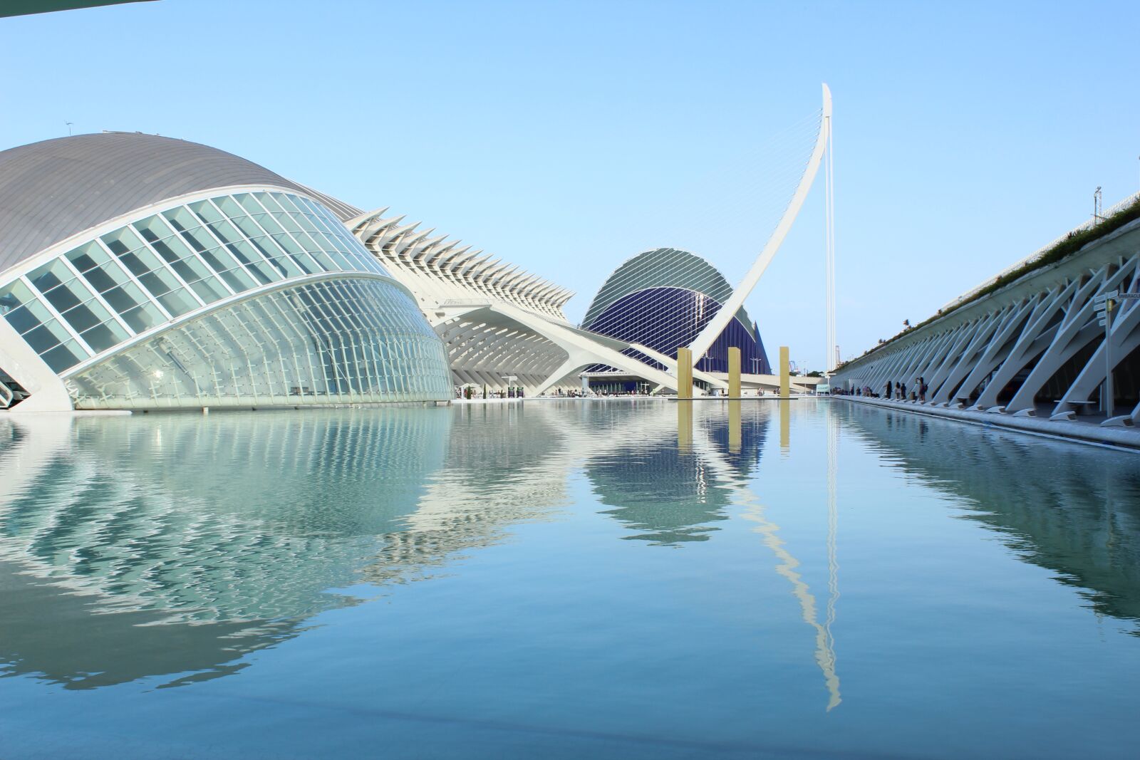 Canon EOS 1300D (EOS Rebel T6 / EOS Kiss X80) sample photo. Valencia, city of the photography