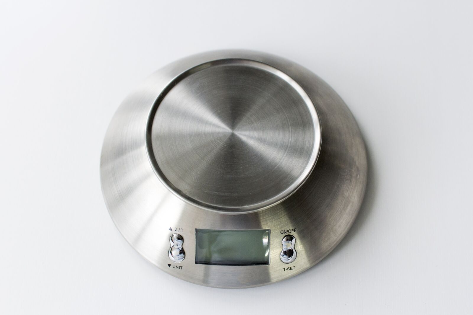 Canon EOS 60D sample photo. Scale, weight, measurement photography