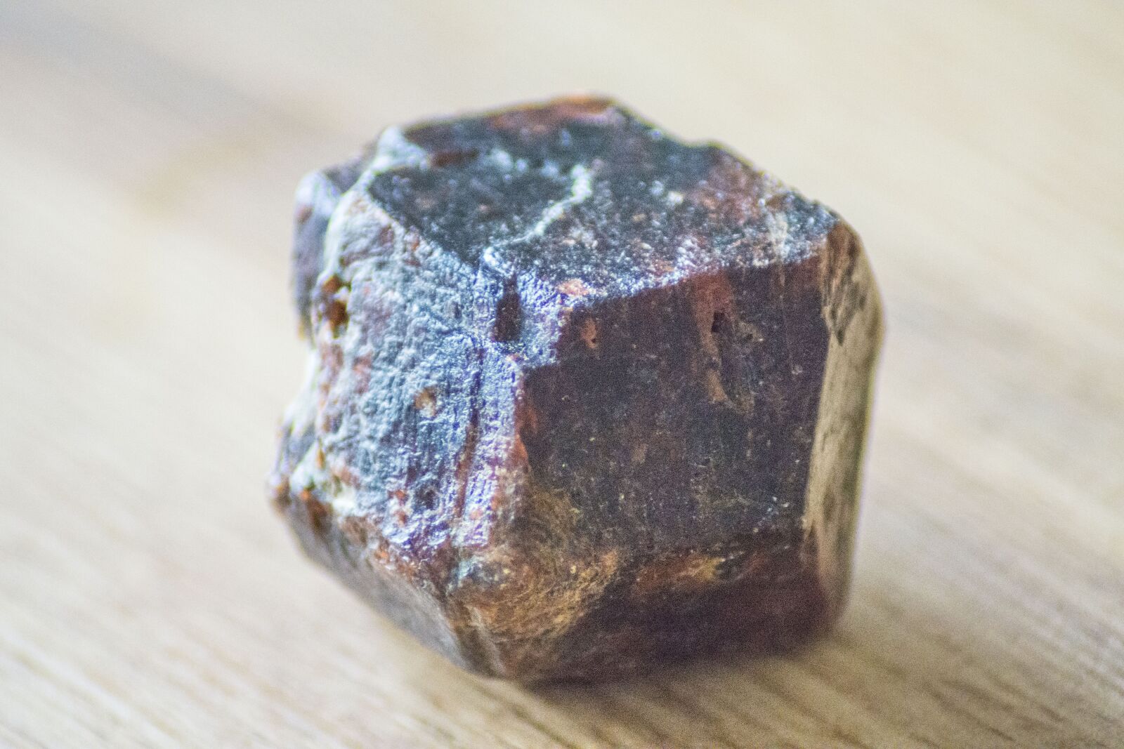 Nikon D7200 sample photo. Stein, böhmisch, granat photography