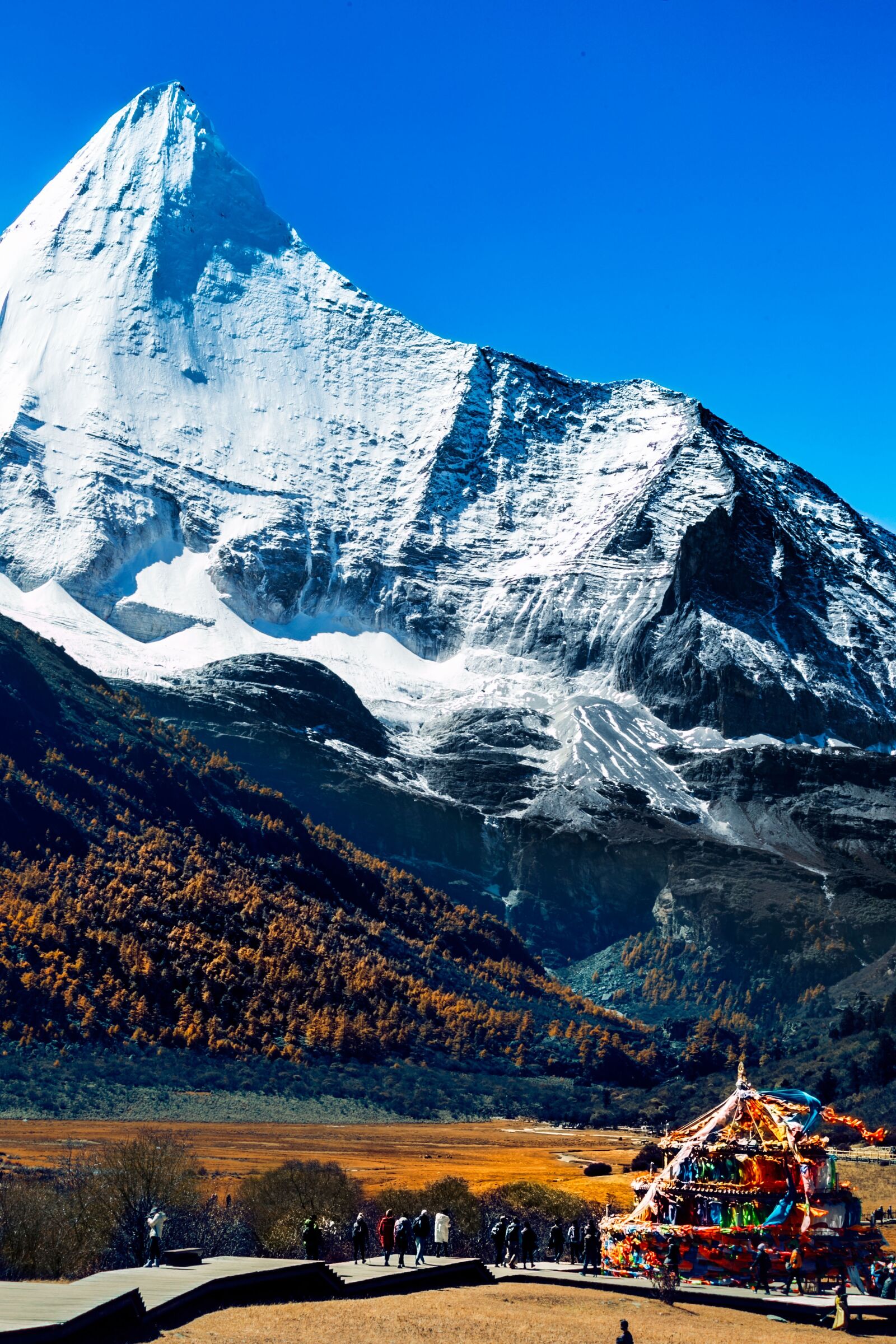 Canon EOS 5D Mark III sample photo. Scenery, snow mountain, plateau photography