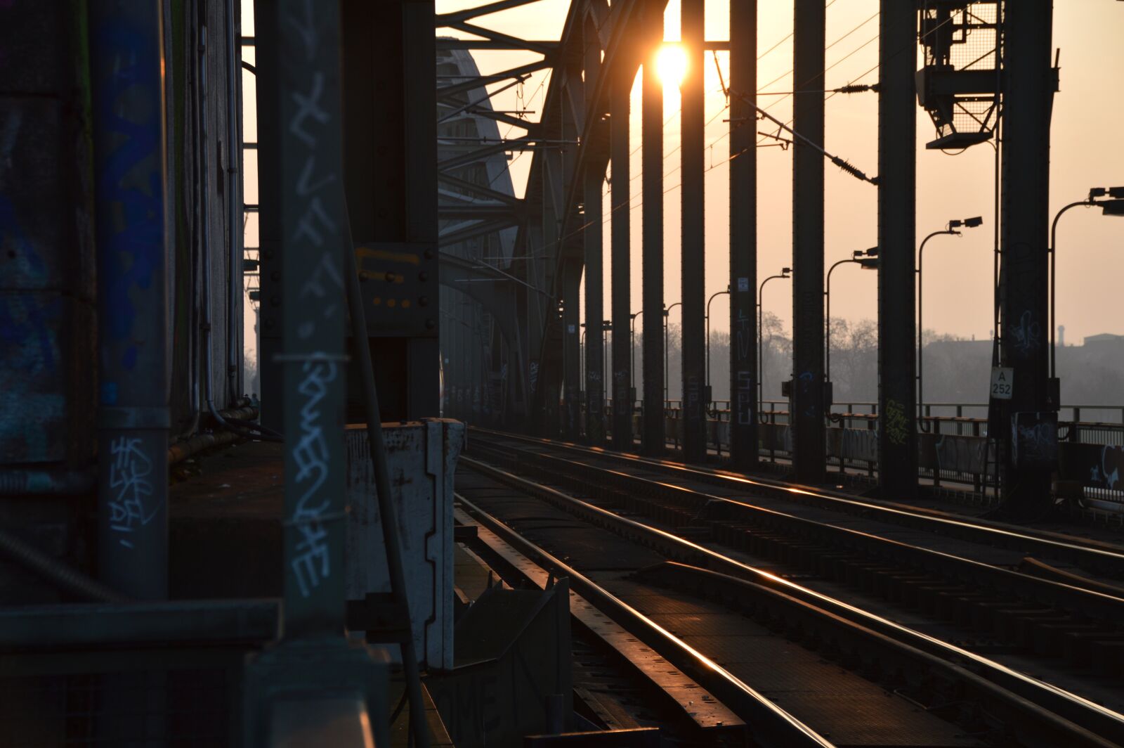 Nikon D3200 sample photo. Sun, evening, railway photography
