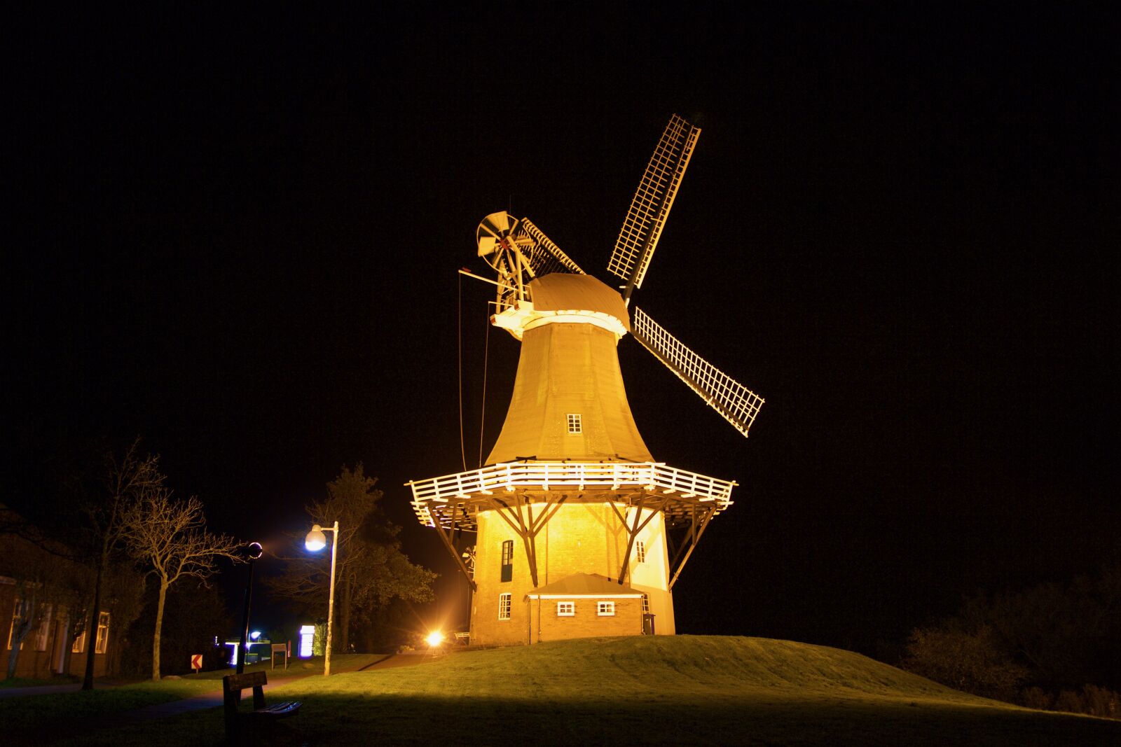 Canon EOS 60D sample photo. Windmill, greetsiel, krummhörn photography