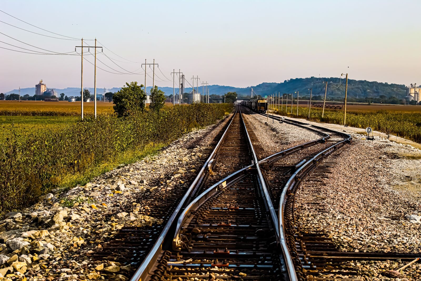 EF75-300mm f/4-5.6 sample photo. Tracks, railroad, rails photography