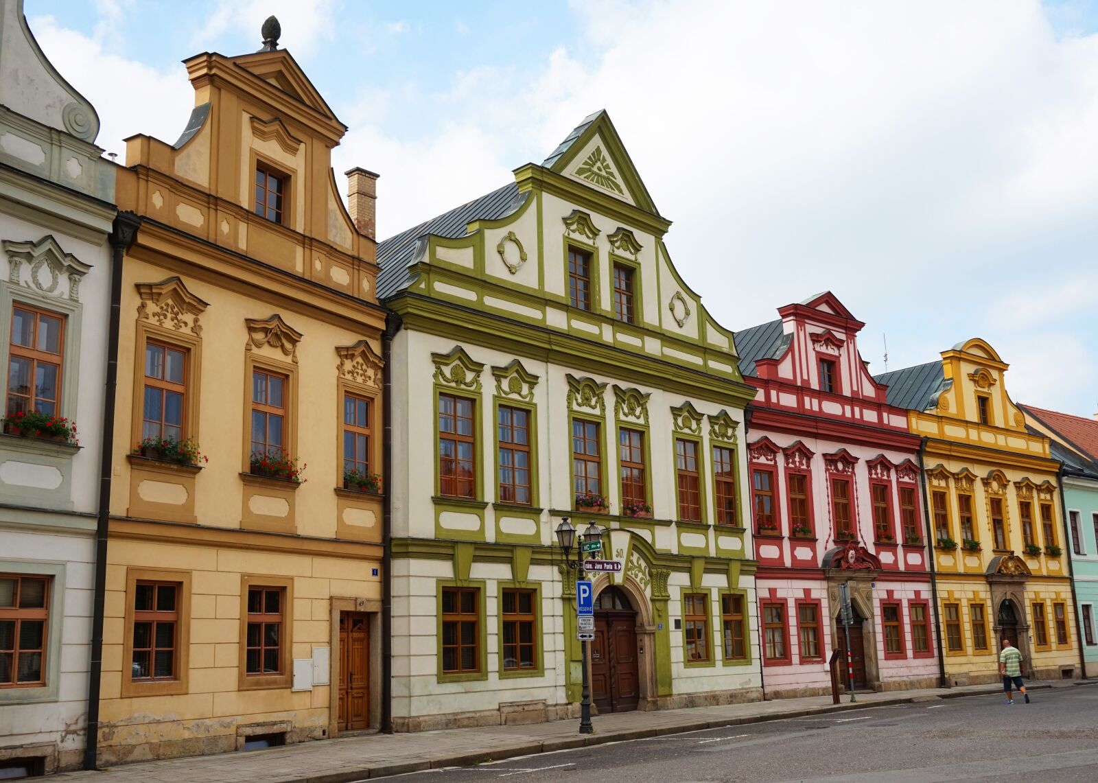 Sony Alpha a5000 (ILCE 5000) sample photo. Baroque, house, czechia photography