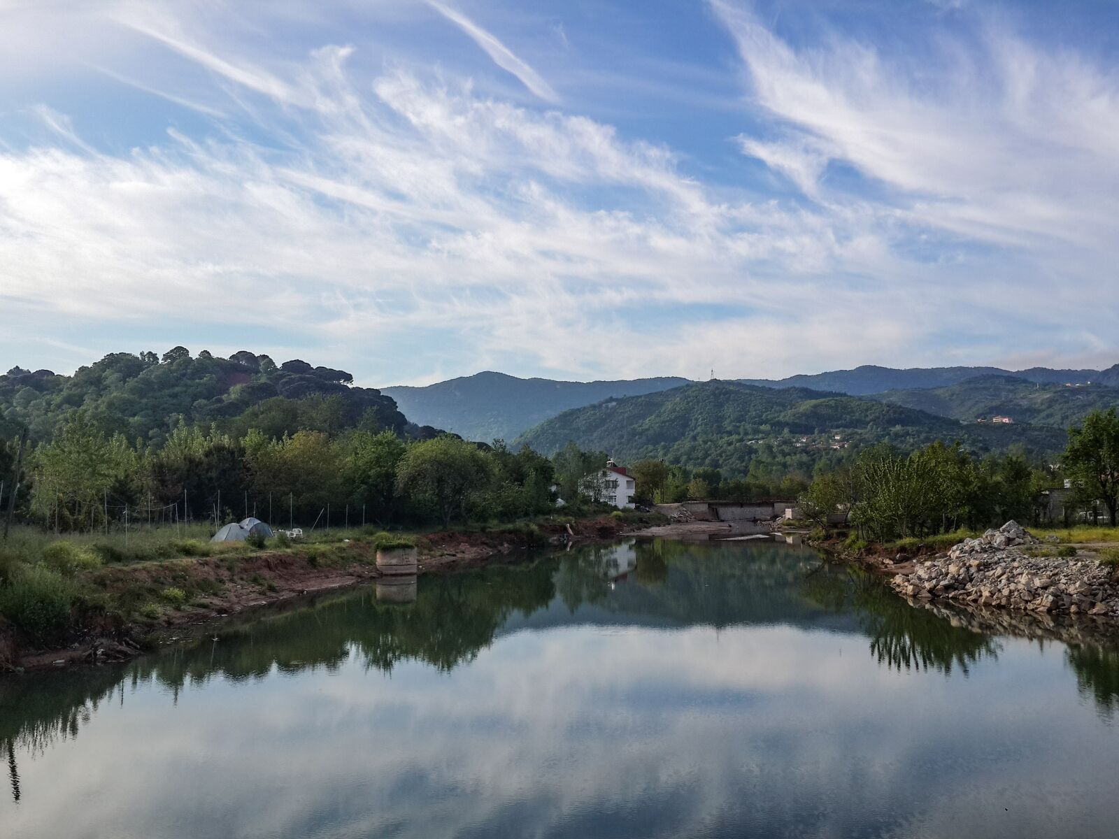 Samsung Galaxy S4 sample photo. Lacquer, lake, reflection photography
