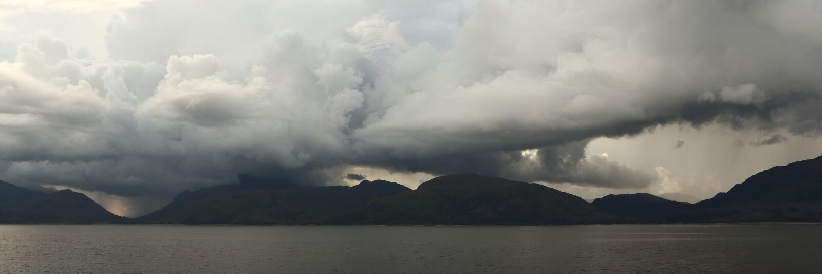 Canon EF-S 18-135mm F3.5-5.6 IS USM sample photo. Mountain, clouds, storm photography