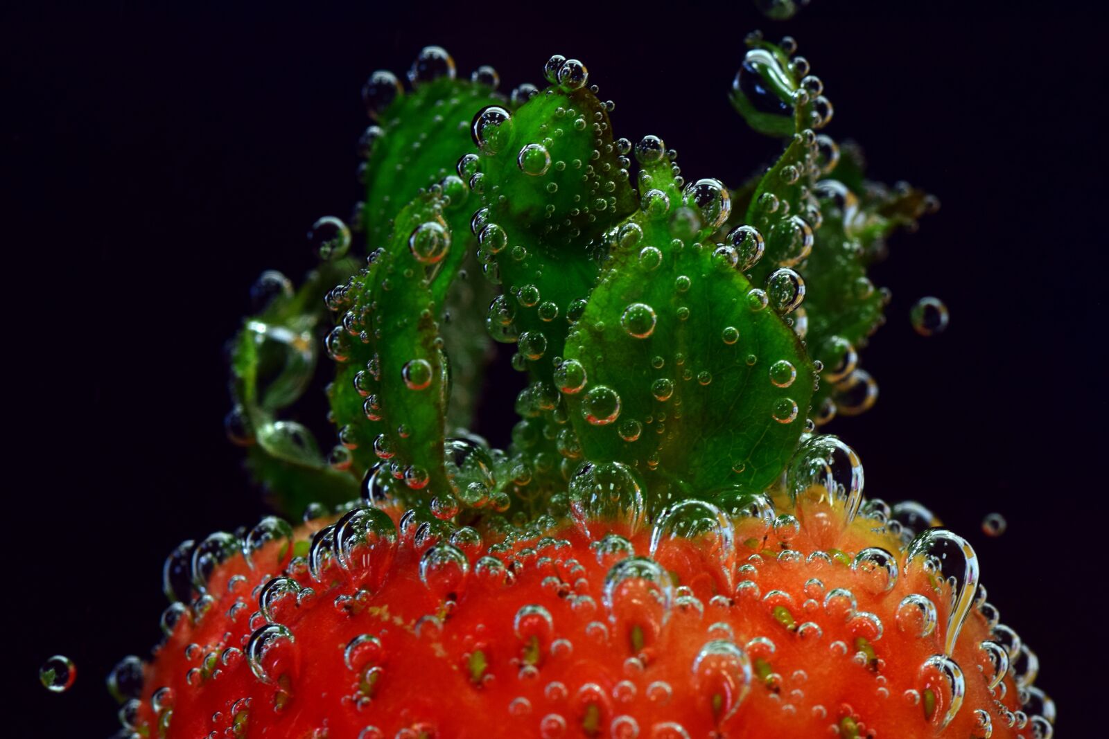 Nikon D3300 sample photo. Strawberry, water, blow photography
