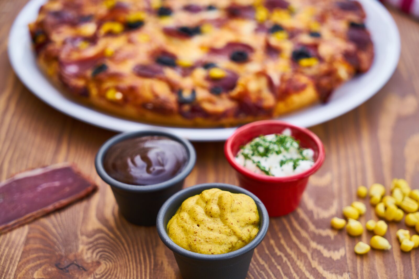 Sony a7R II sample photo. Pizza, dough, hot photography