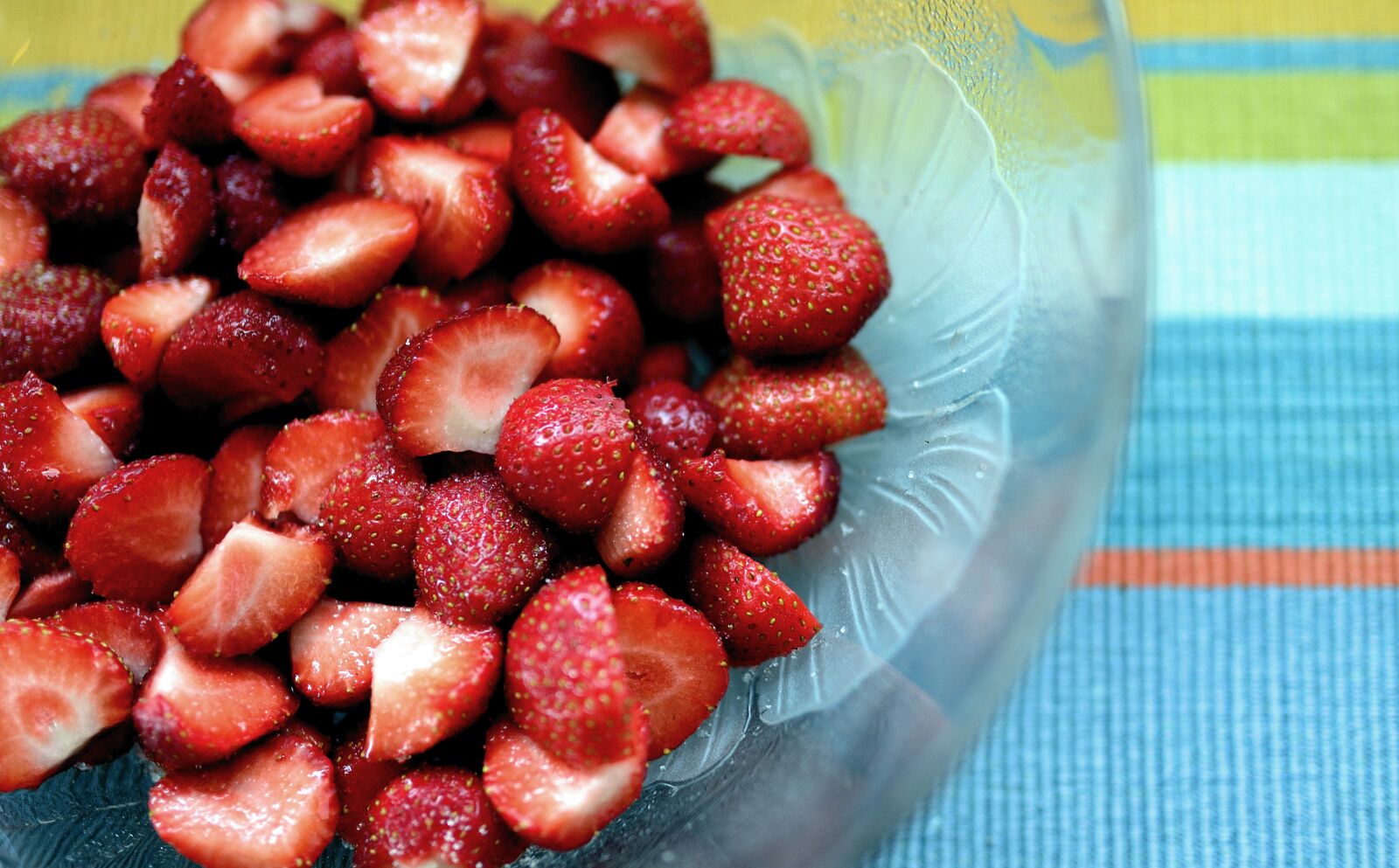 Nikon D610 sample photo. Strawberries, fruits, fruit photography