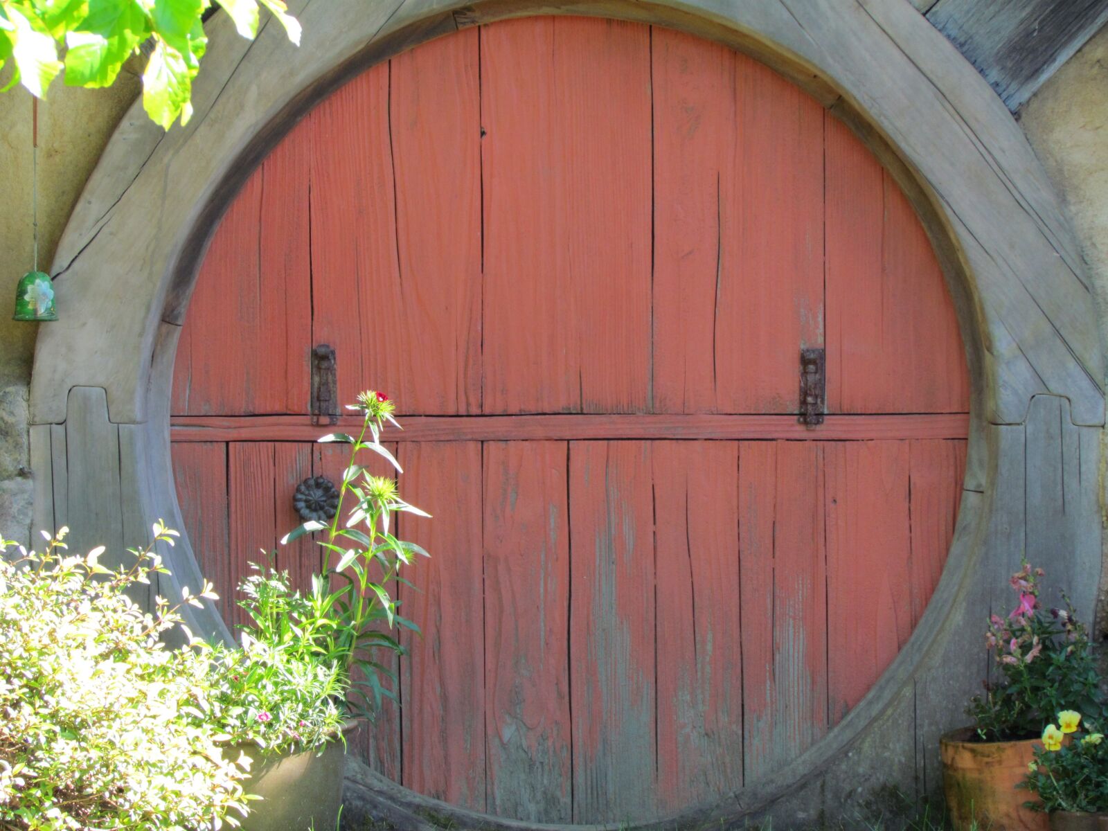 Canon PowerShot SX30 IS sample photo. Hobbit, hobbiton, hobbit hole photography