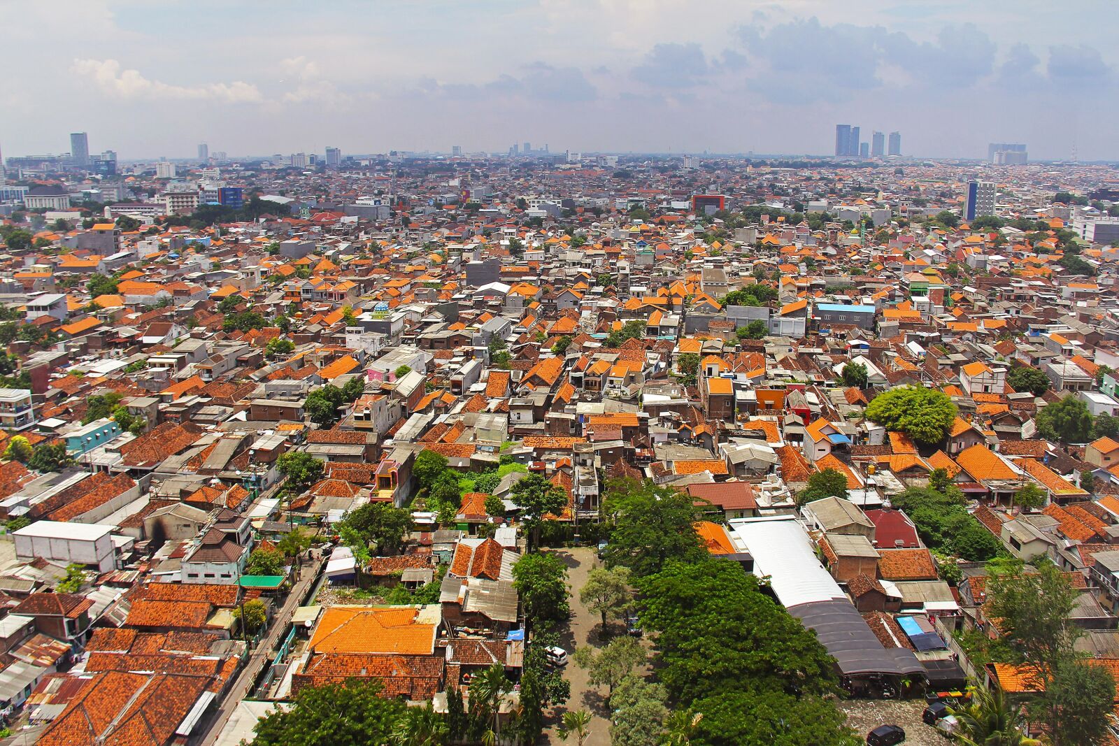 Canon EF-S 18-200mm F3.5-5.6 IS sample photo. Surabaya, indonesia, top photography