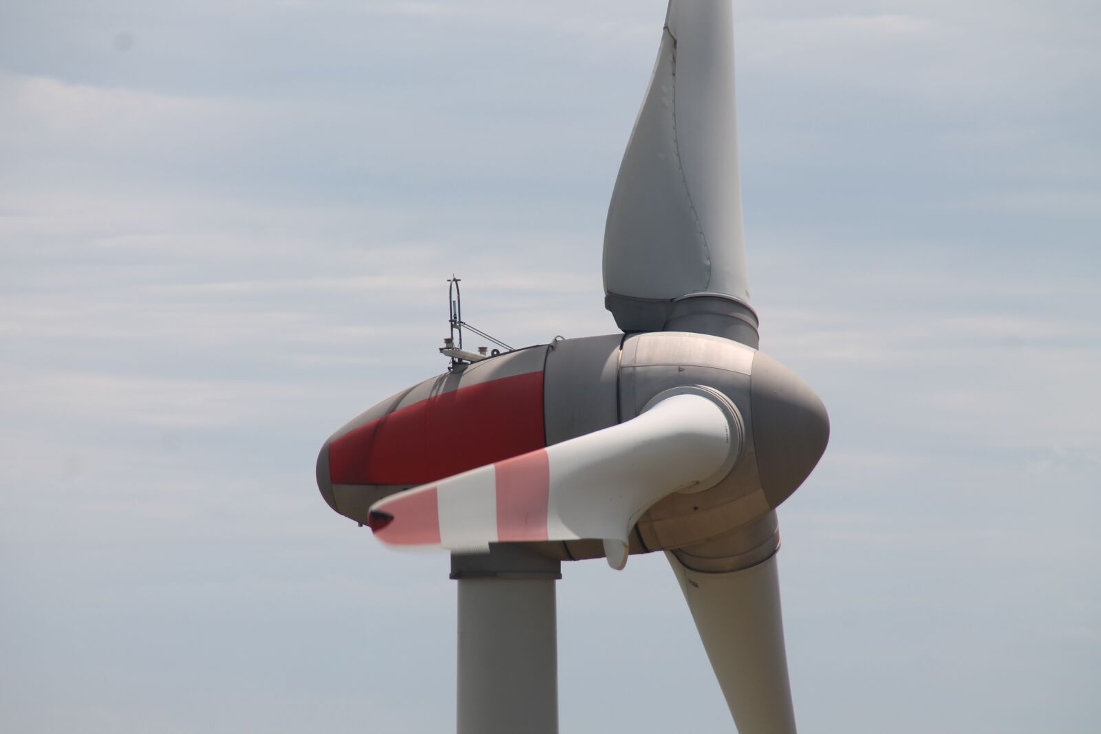 Canon EOS 1100D (EOS Rebel T3 / EOS Kiss X50) sample photo. Wind turbine, windmill, wind photography