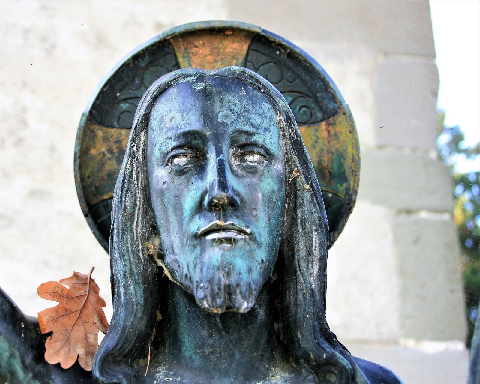 Canon EOS 400D (EOS Digital Rebel XTi / EOS Kiss Digital X) sample photo. Sculpture, bronze, christ photography