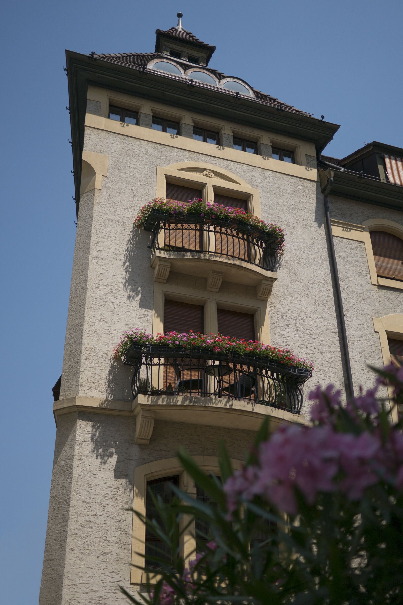 LUMIX G 20/F1.7 II sample photo. Building, tower, architecture photography