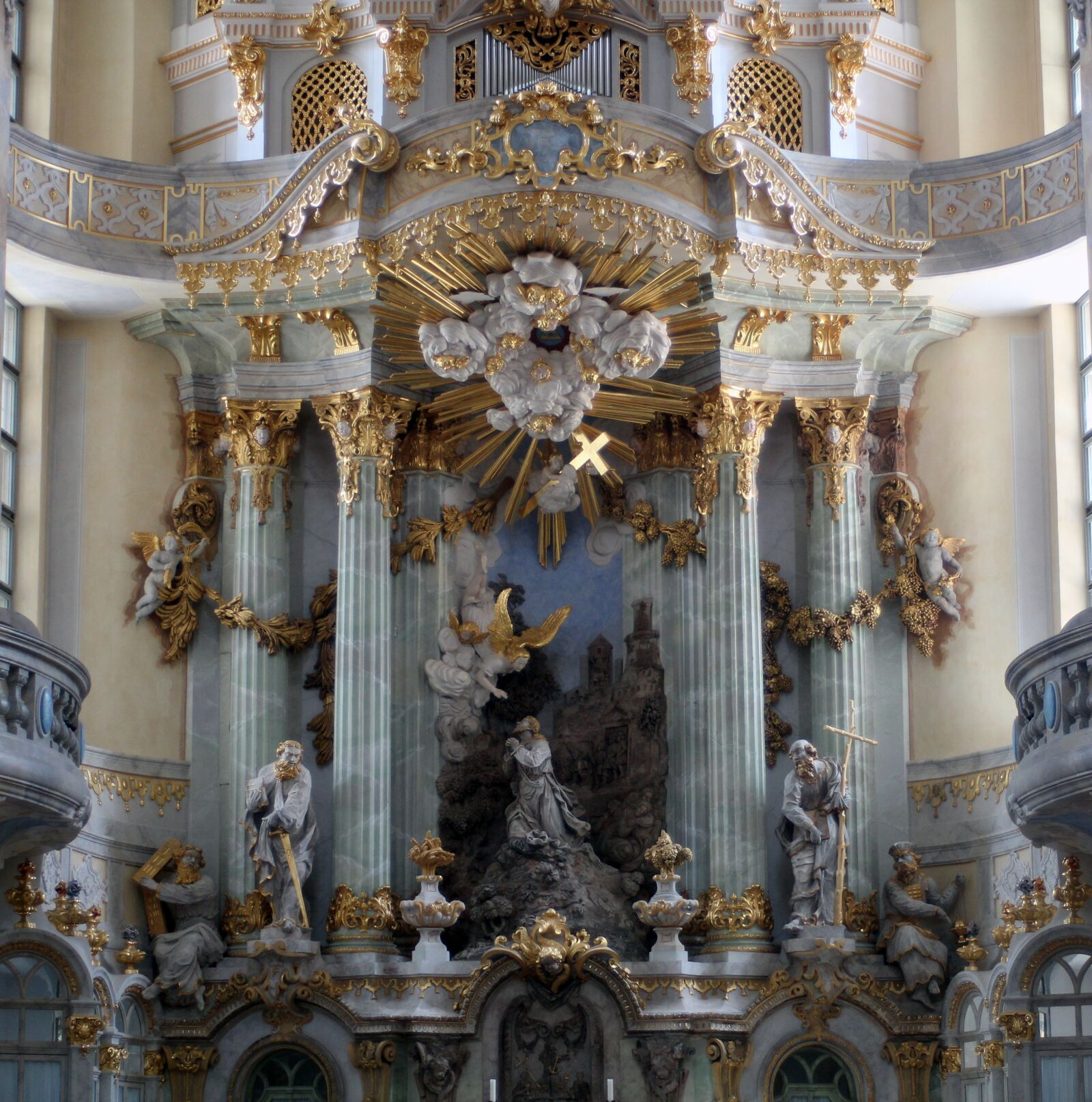 Canon EF 28-80mm f/3.5-5.6 sample photo. Church, organ, church organ photography