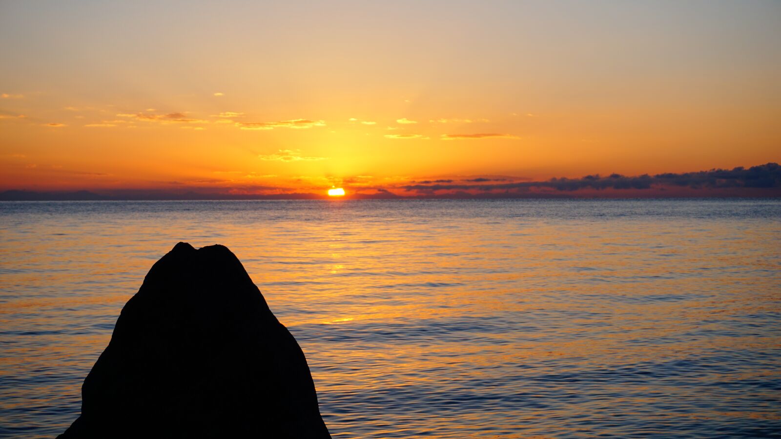 Sony a6000 sample photo. Sunrise, scenery, font font photography