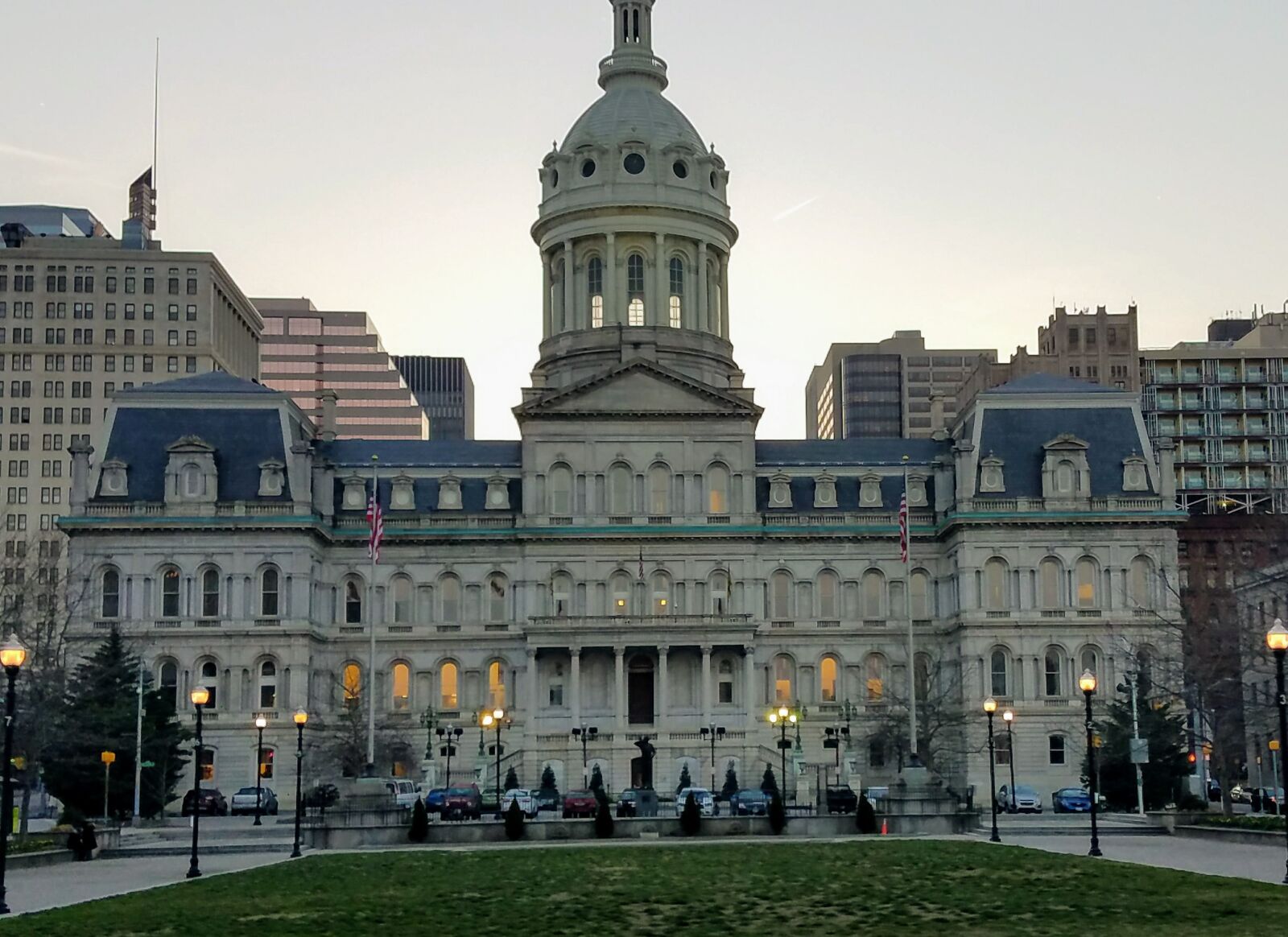 Samsung Galaxy S7 Edge sample photo. City hall baltimore city photography