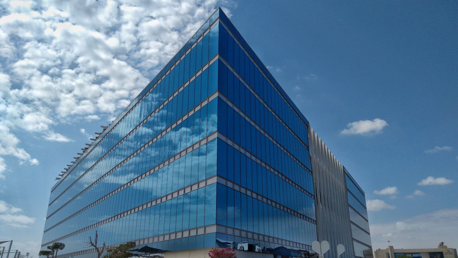 Lenovo K6 NOTE sample photo. Building, architecture, elevation photography