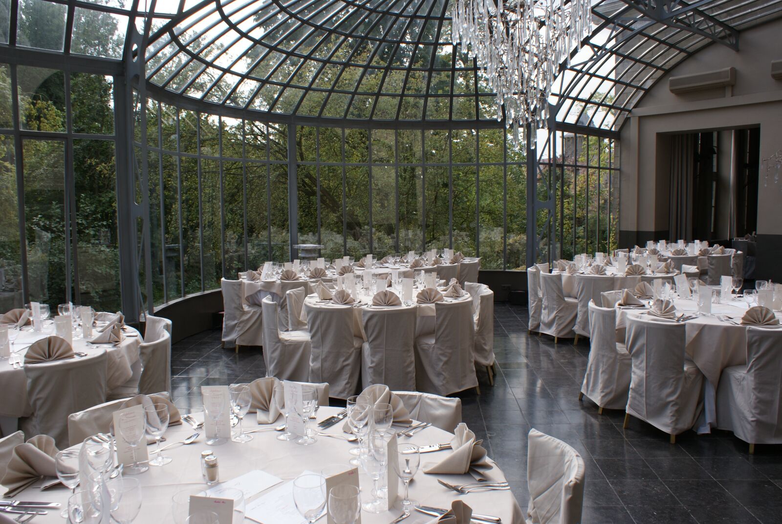 Sony Alpha DSLR-A200 sample photo. Ceremony, reception, decoration photography