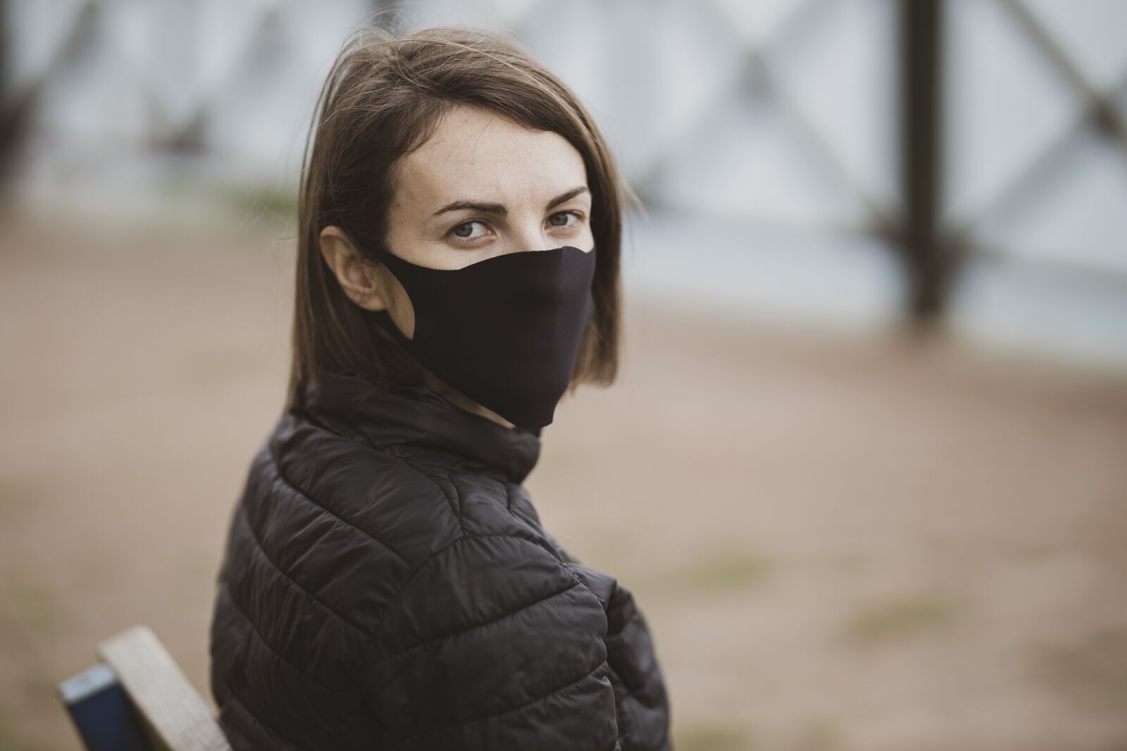 Canon RF 85mm F1.2L USM sample photo. Mask, coronavirus, quarantine photography
