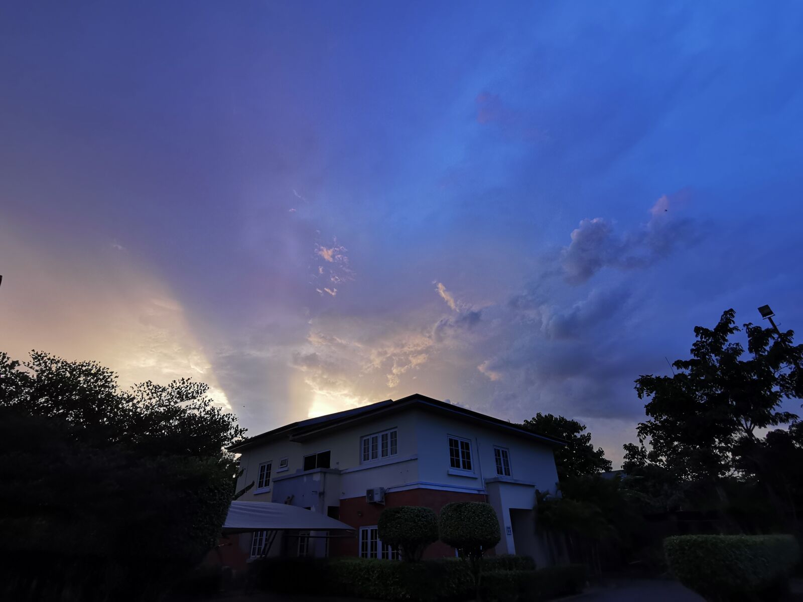 HUAWEI P30 sample photo. Landscape, sunset, house photography