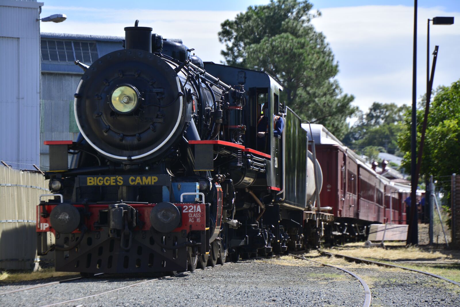 Nikon D5200 sample photo. Brisbane, queensland, train photography