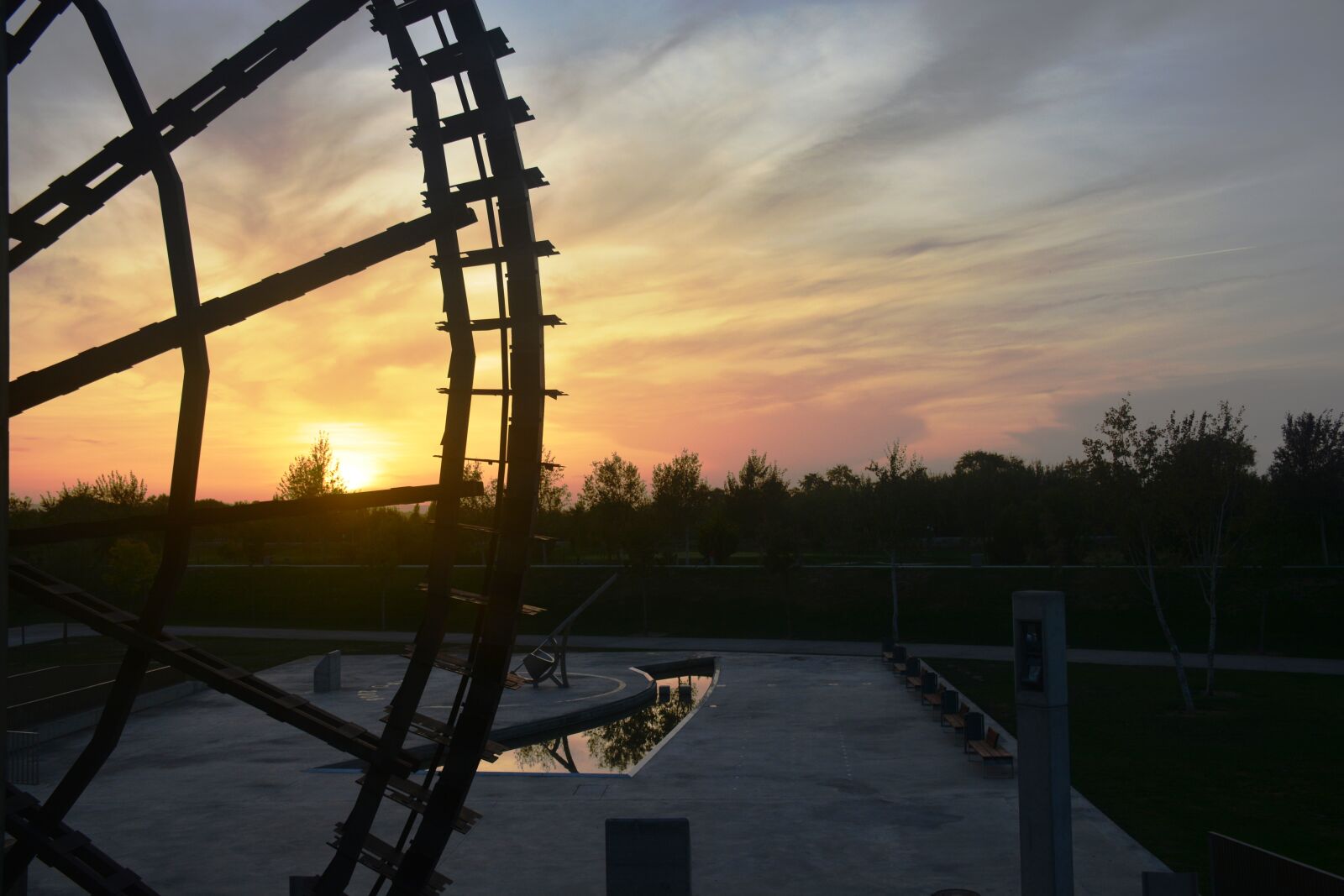 Nikon D5200 sample photo. Sunset, saragossa, mill photography