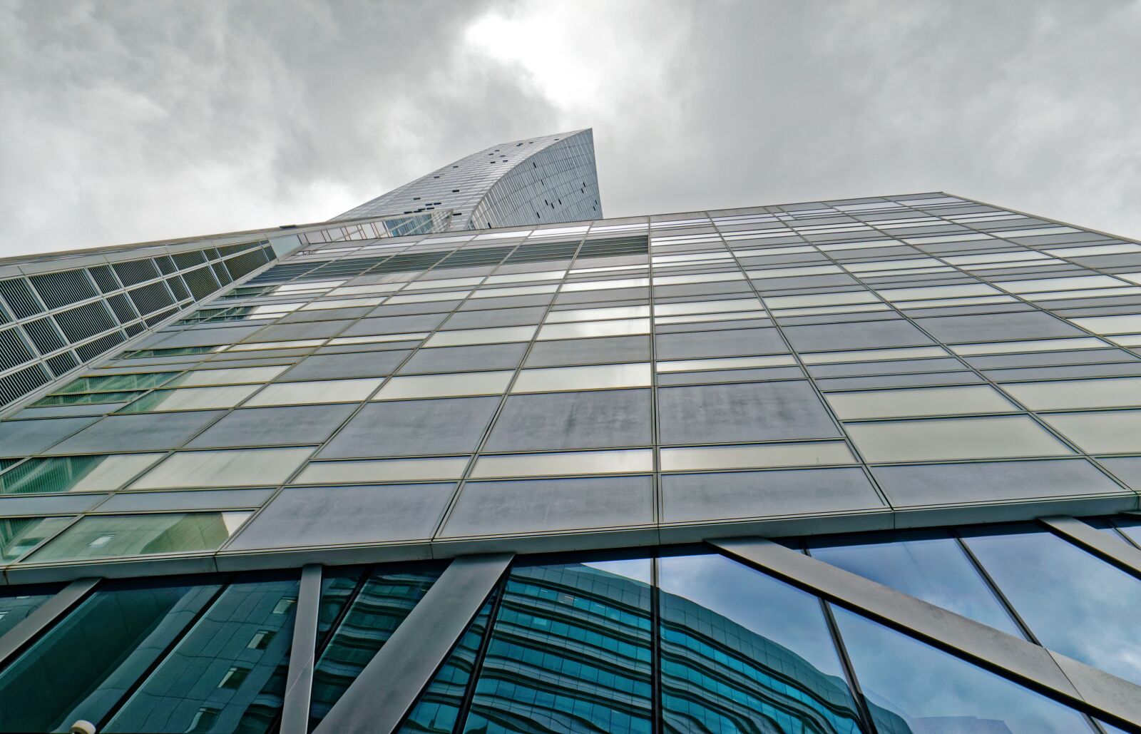 Nikon D5100 sample photo. Buildings, high, towers photography
