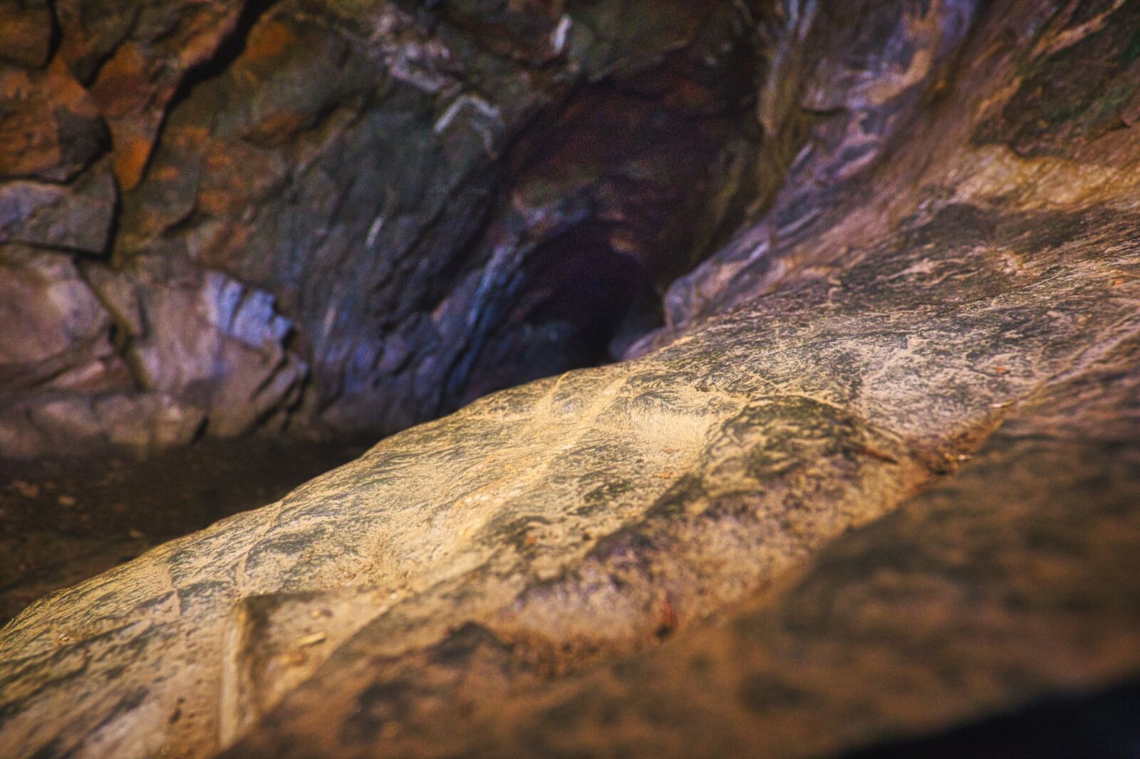 Canon EOS 6D sample photo. Cave, rock, nature photography