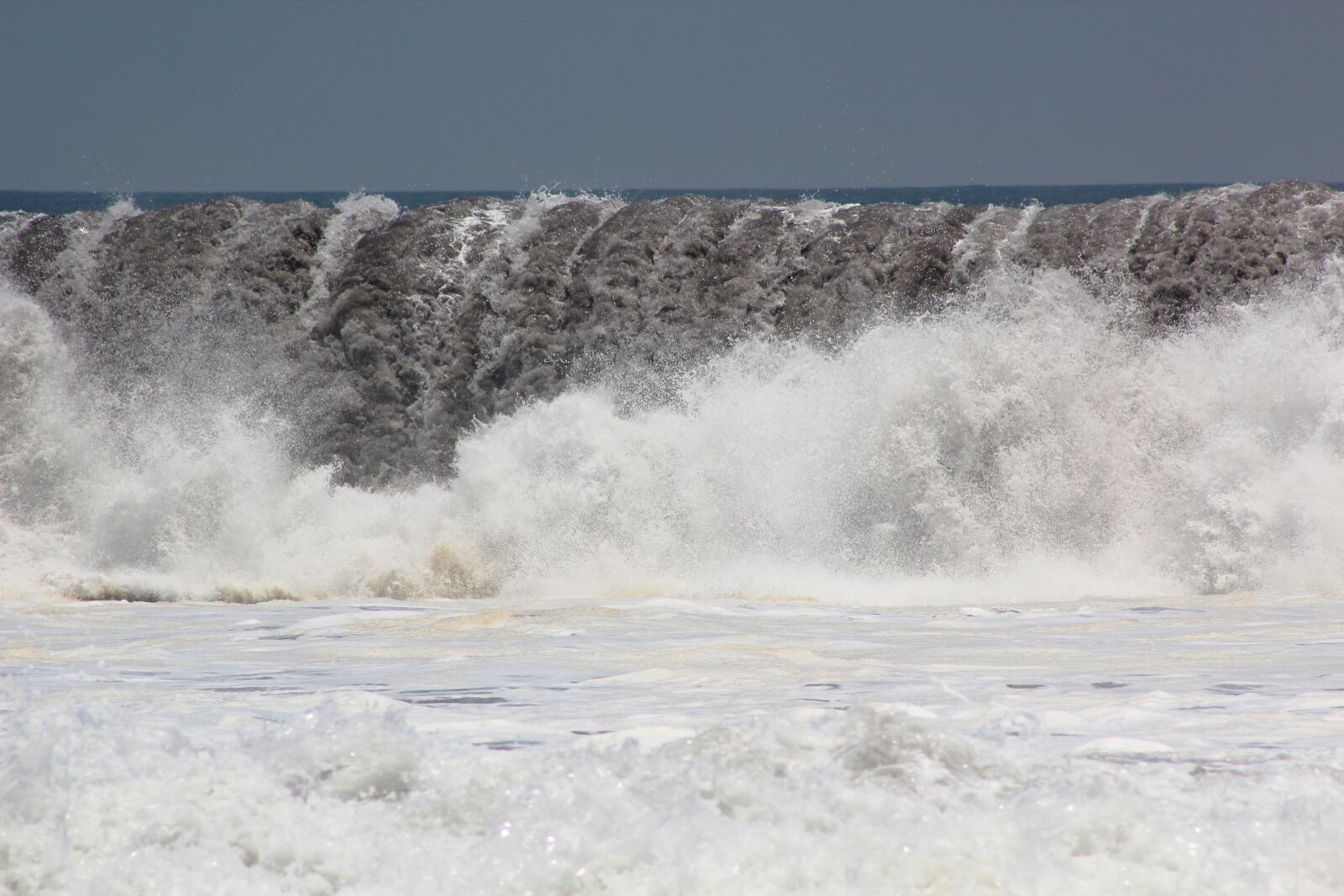 Canon EOS 600D (Rebel EOS T3i / EOS Kiss X5) sample photo. Sea, wave, beach photography
