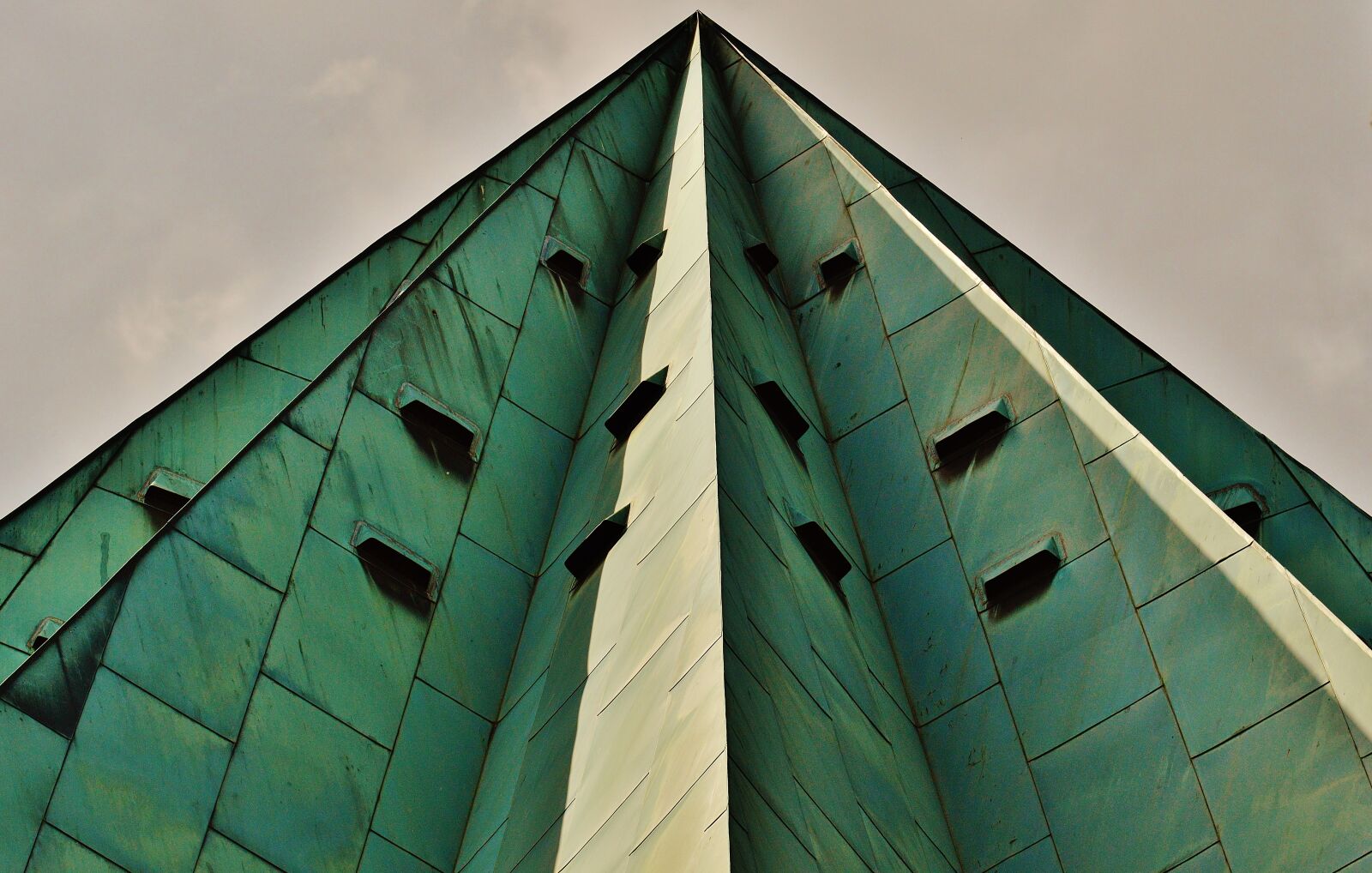 Nikon D3200 sample photo. Building, roof, architecture photography