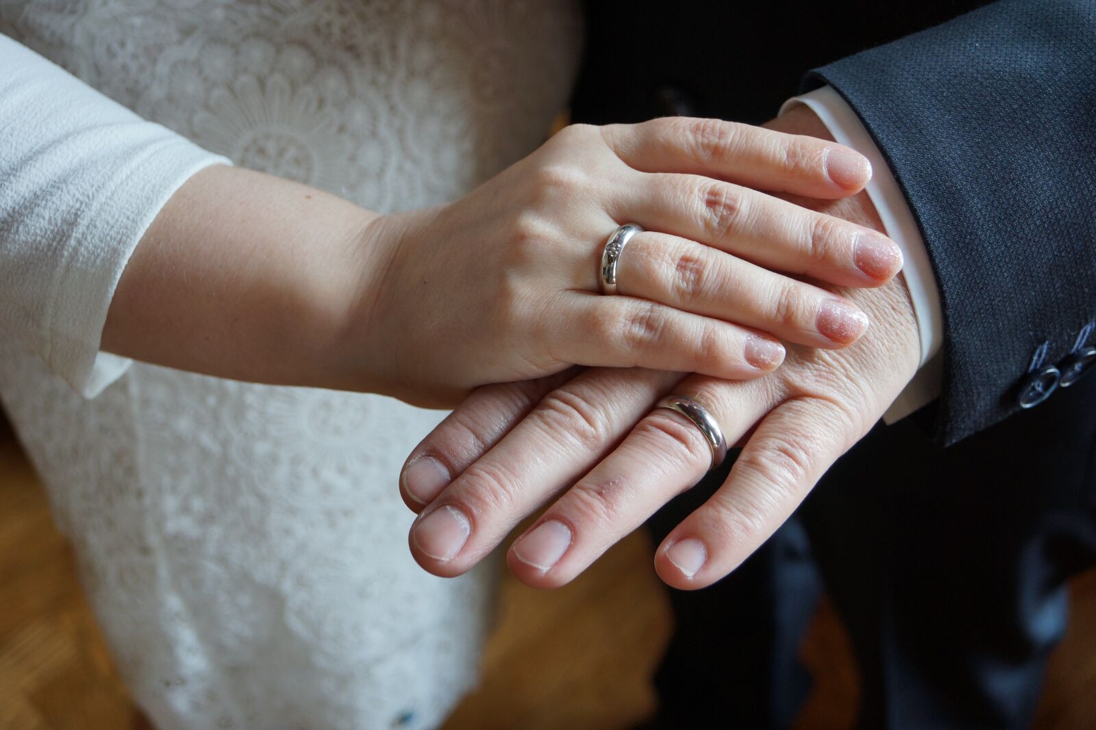 Sony SLT-A65 (SLT-A65V) + Sony DT 18-55mm F3.5-5.6 SAM sample photo. Friendship, wedding, wedding couples photography