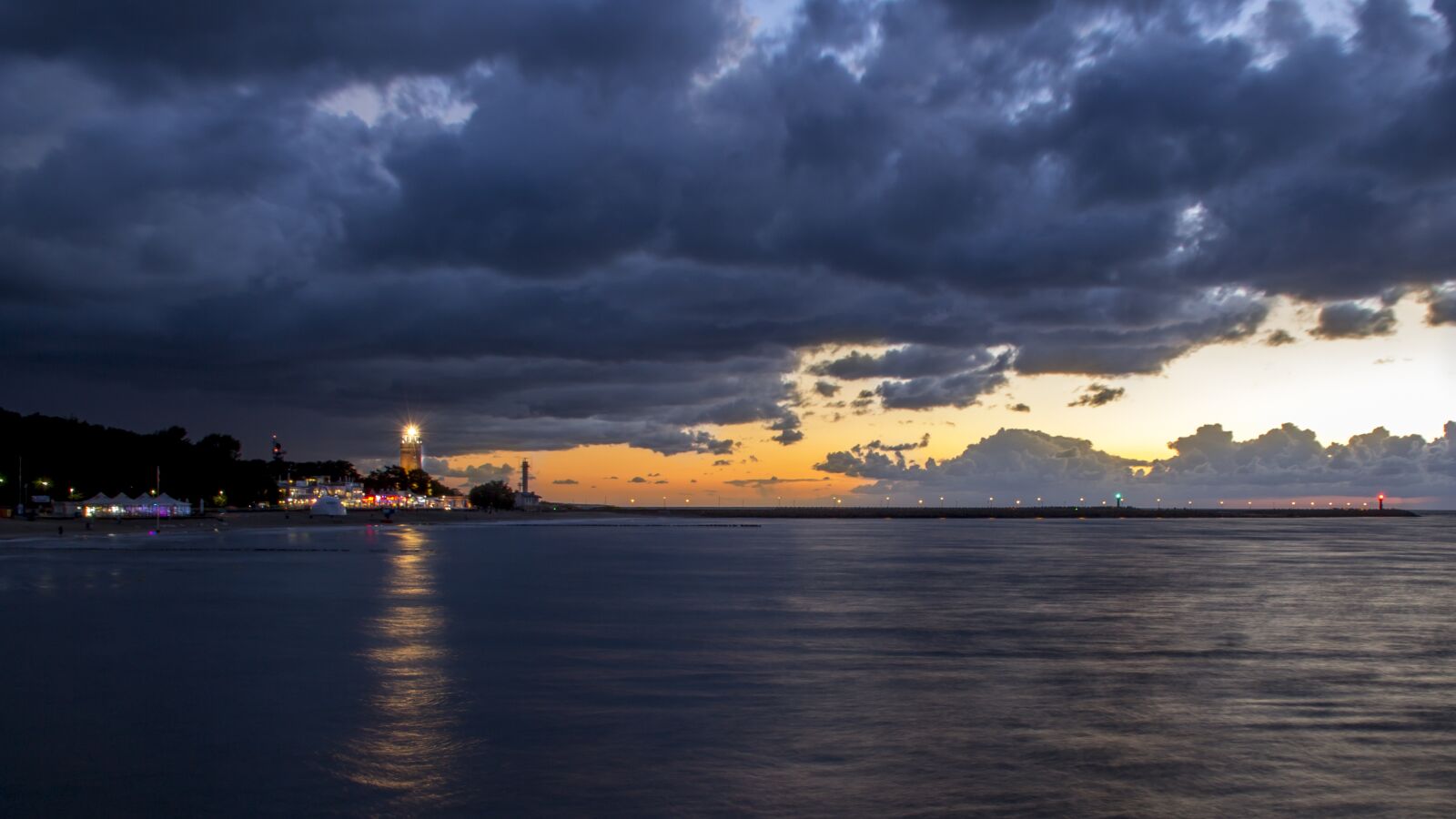 Canon EOS 600D (Rebel EOS T3i / EOS Kiss X5) sample photo. Sunset, sky, clouds photography