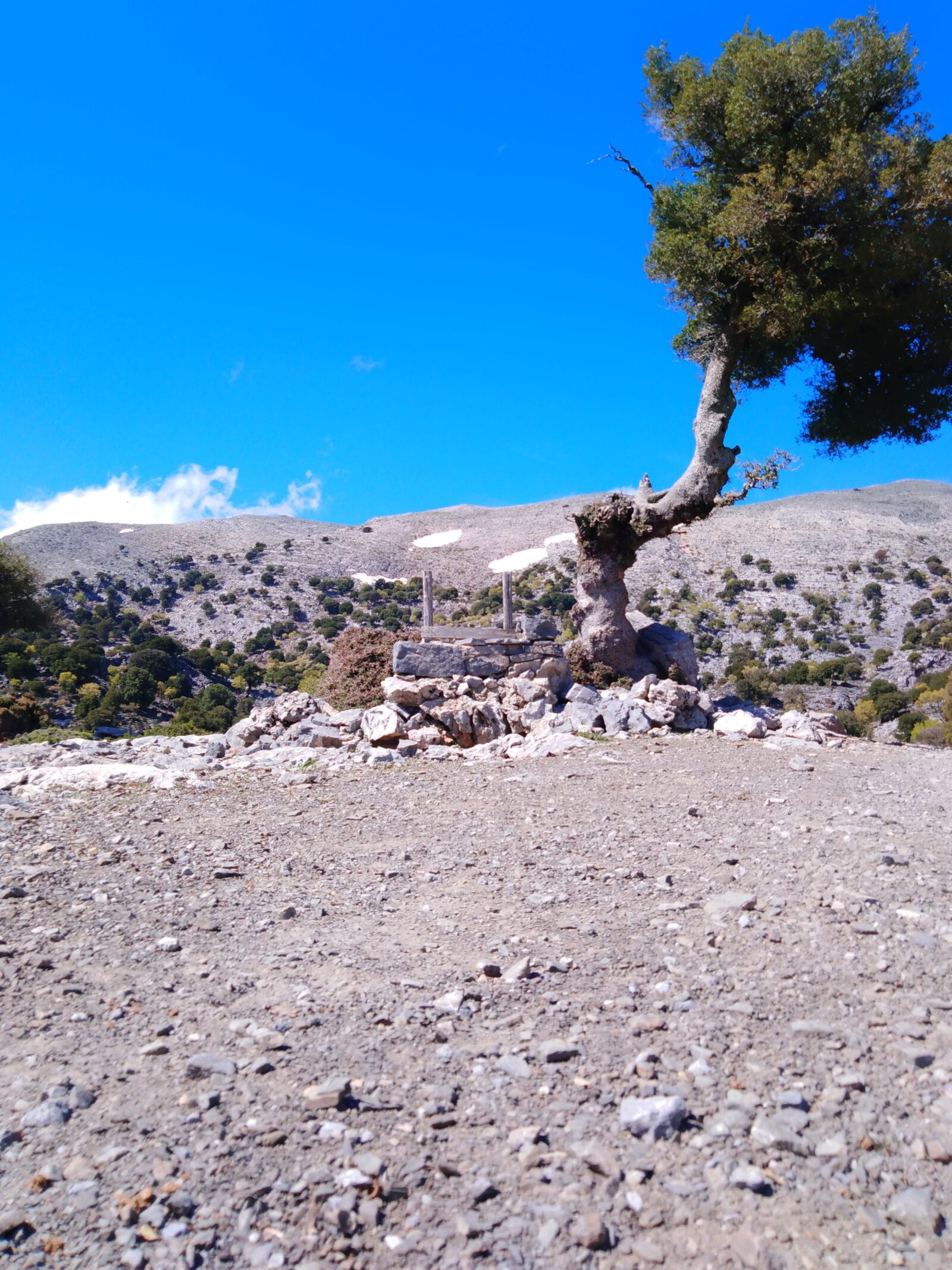 HUAWEI Y6 PRIME 2018 sample photo. Nature, mountains, crete photography