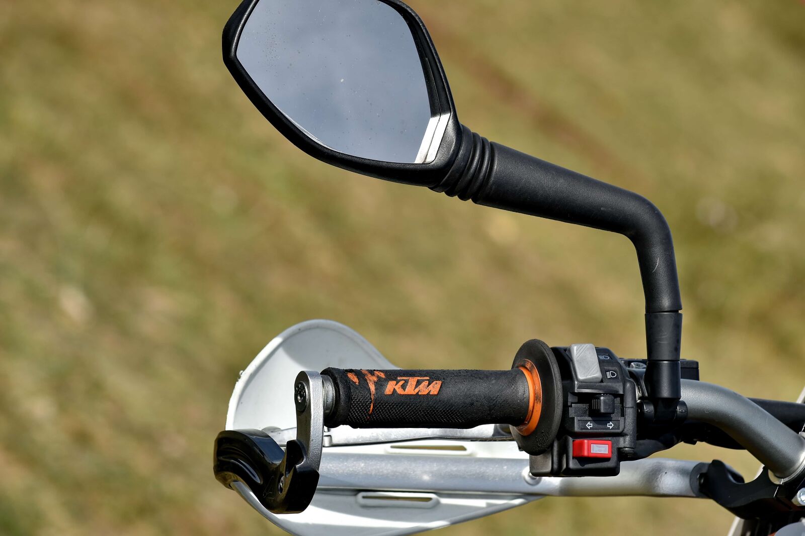 Nikon D5500 sample photo. Gearshift, mirror, motorcycle, steering photography