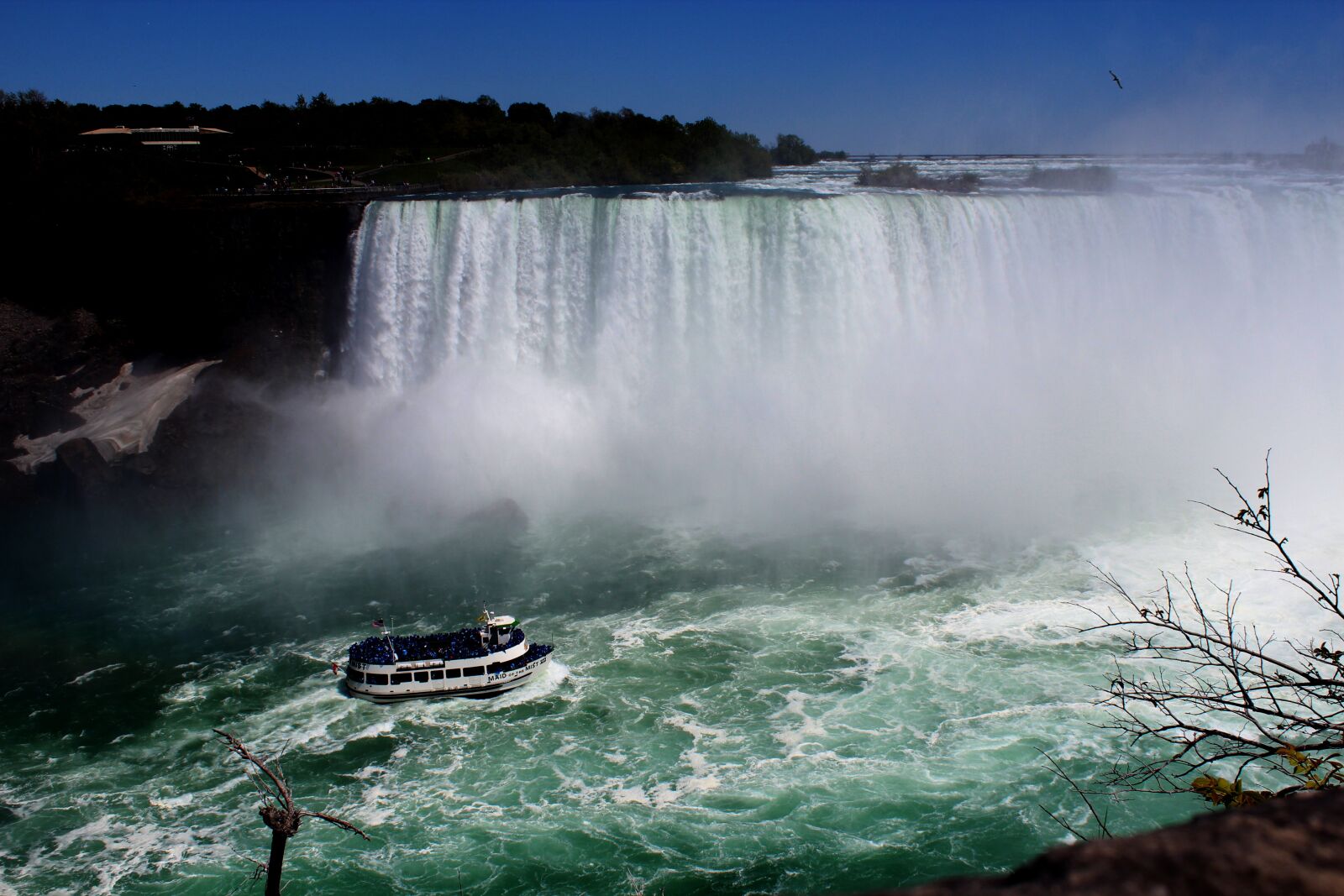 Canon EOS 600D (Rebel EOS T3i / EOS Kiss X5) sample photo. Niagara, canada, properties photography