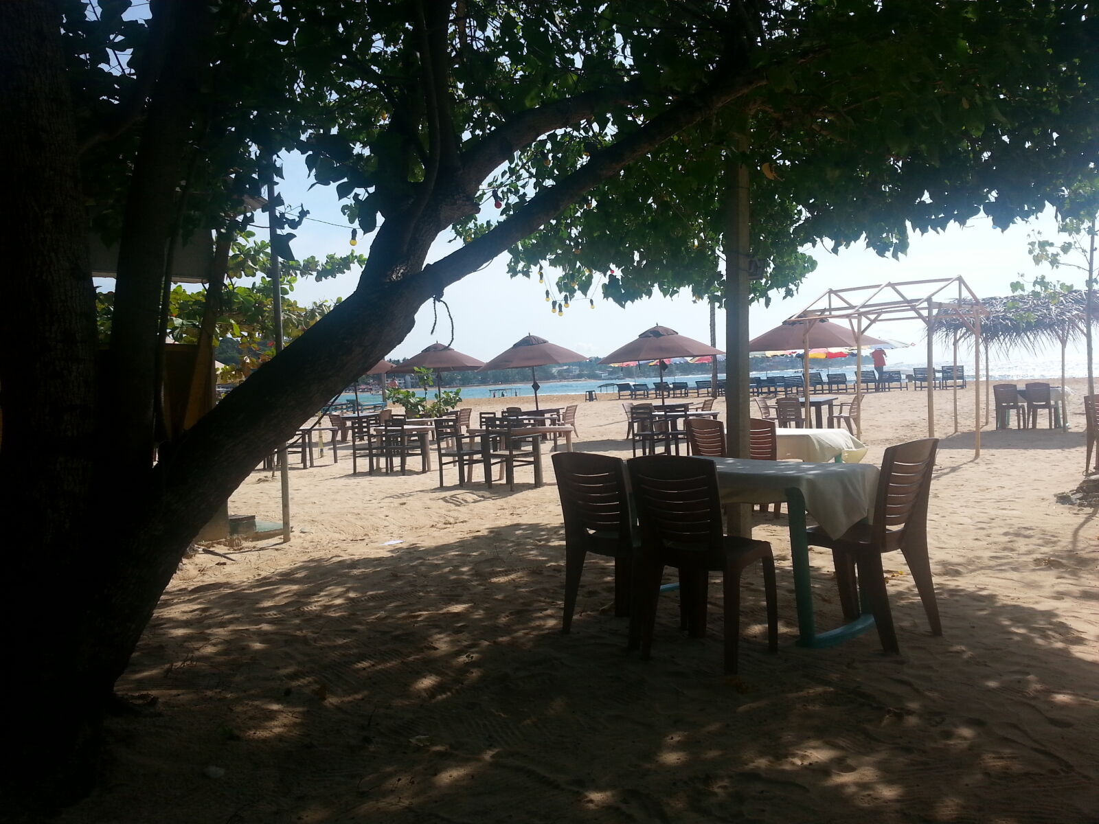 Samsung Galaxy Note2 sample photo. Beach, resteraunt photography