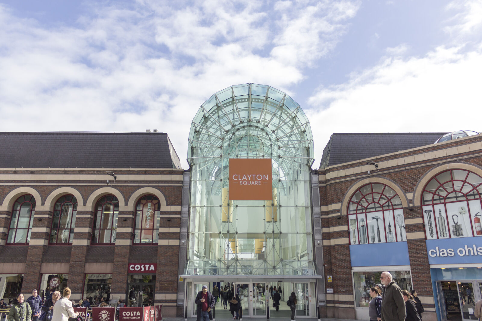 Canon EOS 600D (Rebel EOS T3i / EOS Kiss X5) sample photo. Clayton, square, liverpool, shopping photography