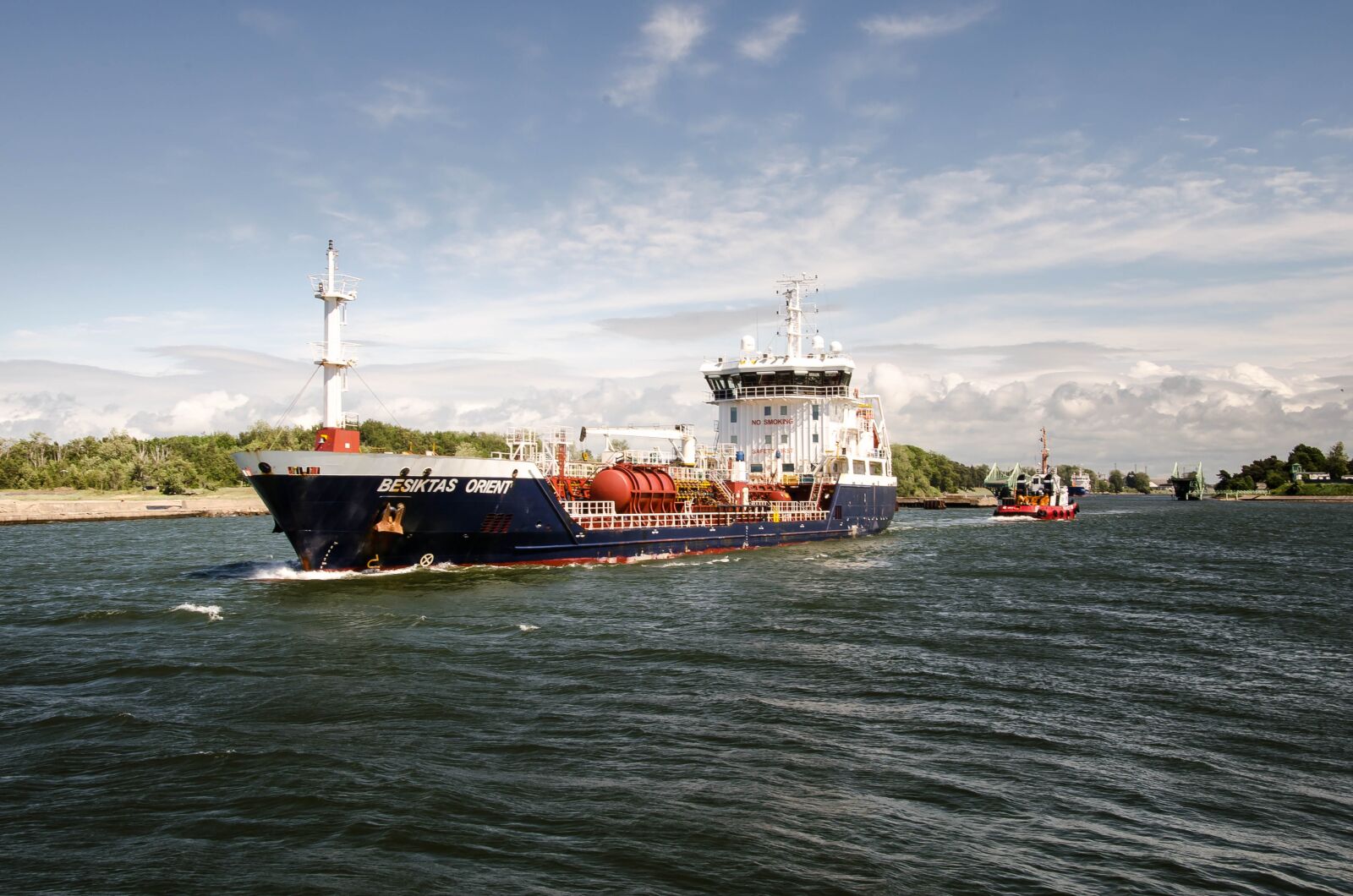 Nikon D5100 sample photo. Ship, sea, water photography