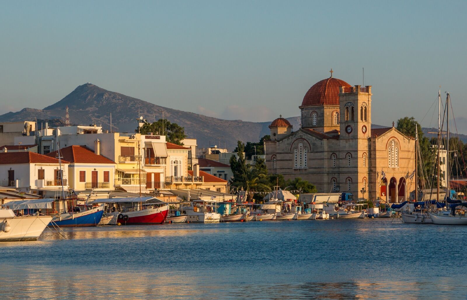 Sony Alpha DSLR-A550 sample photo. Sunset, harbor, seascape photography