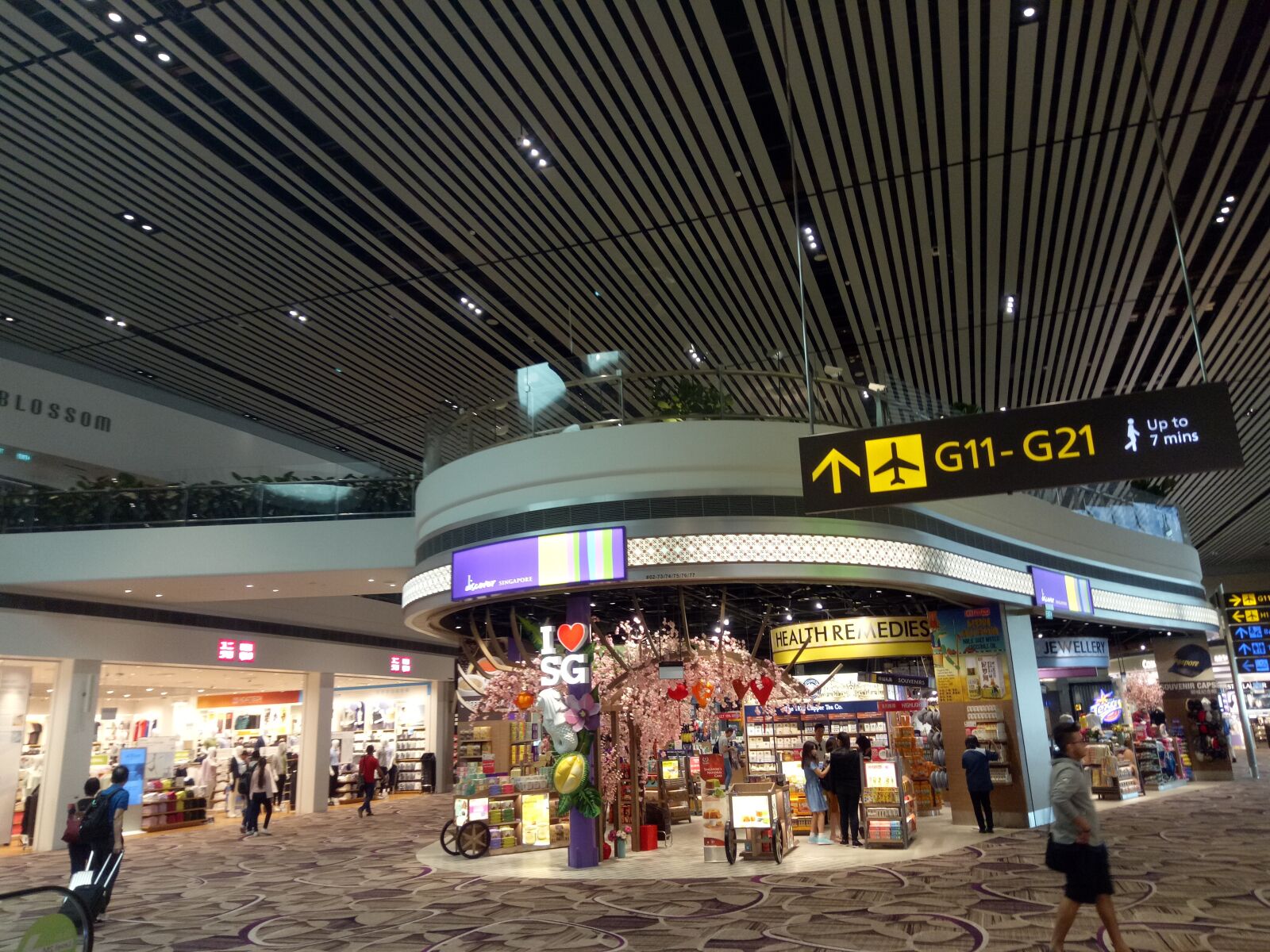 OPPO X9009 sample photo. Nice, airport, environment photography