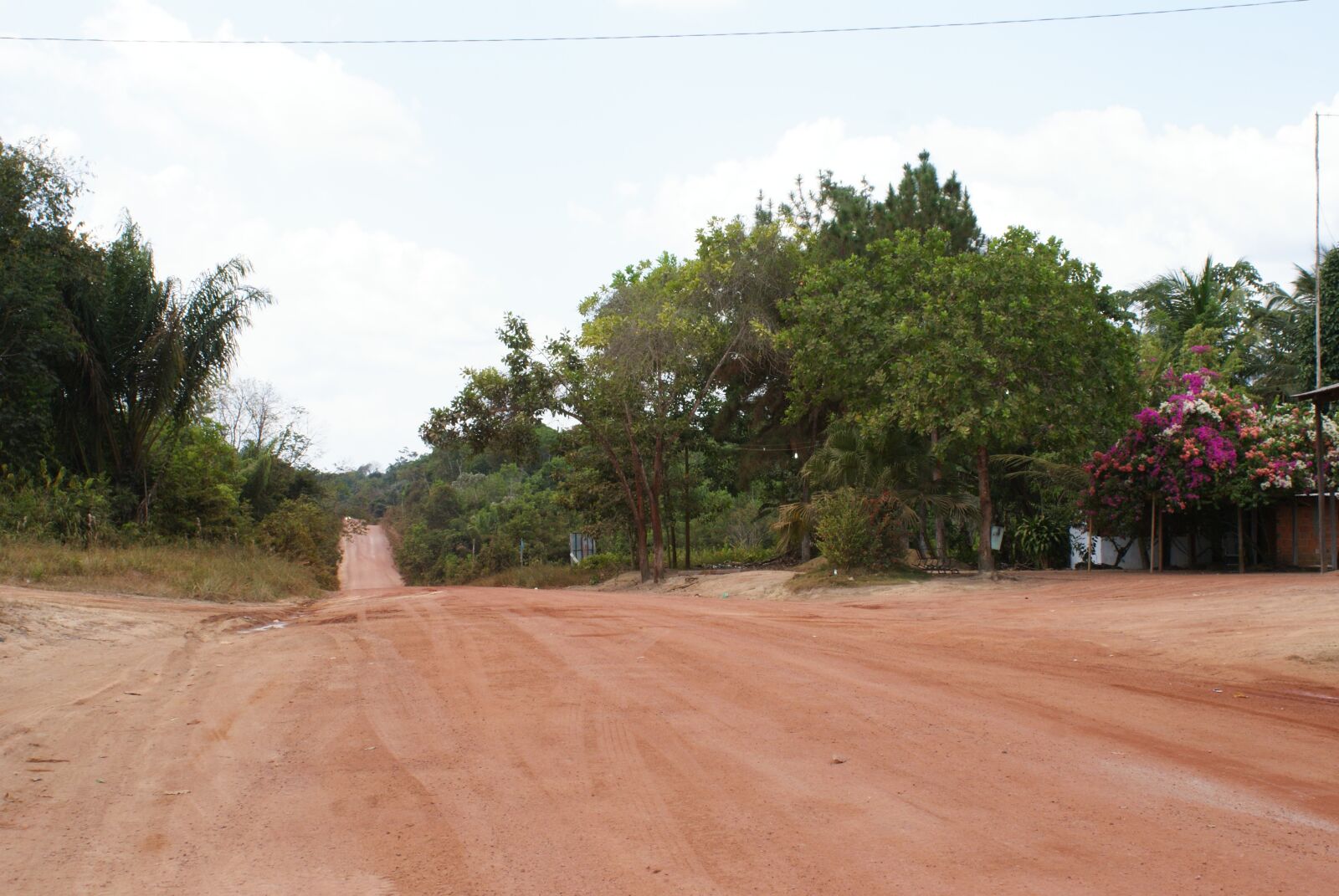 Sony Alpha DSLR-A300 sample photo. Amapá, road, trip photography