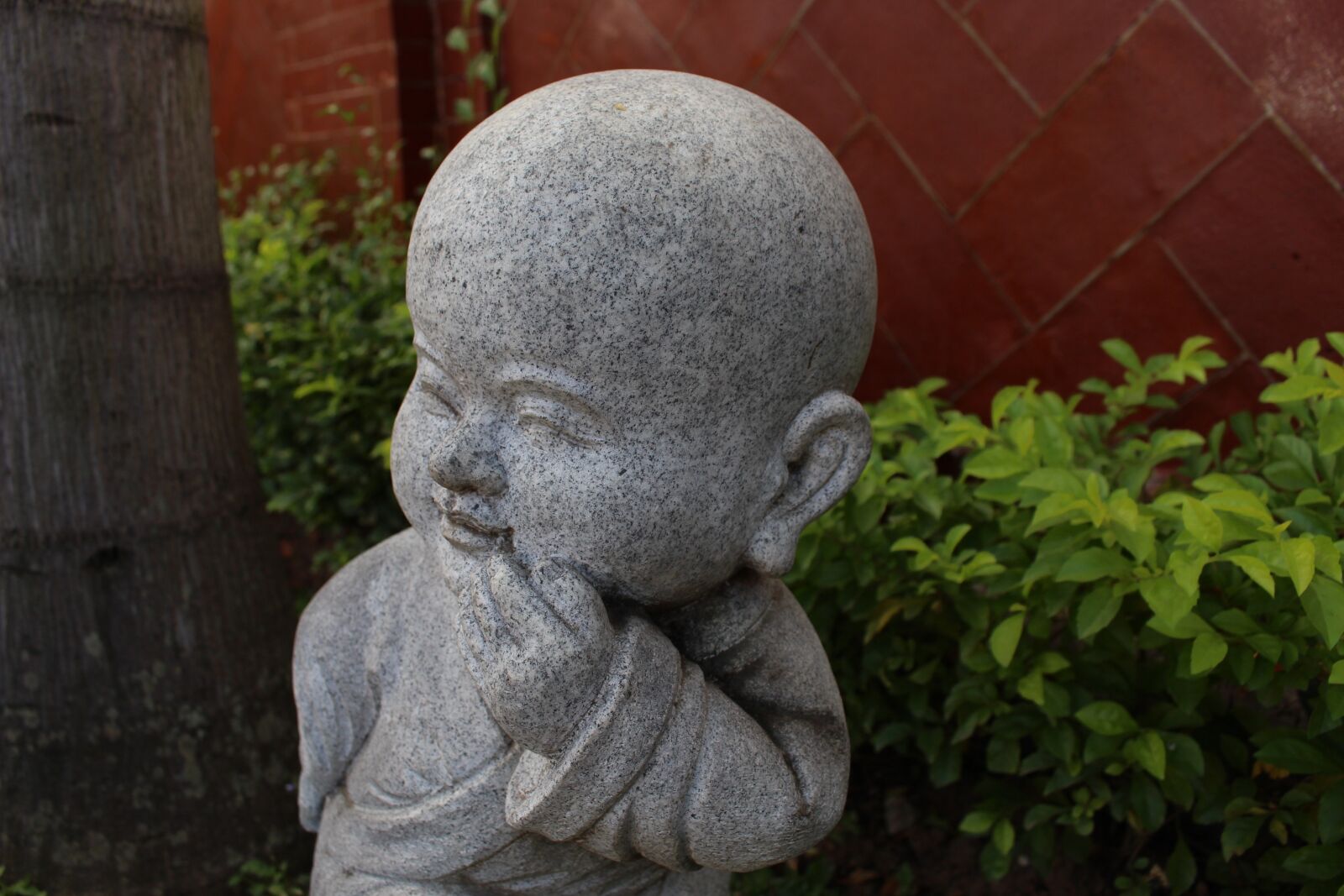 Canon EOS 700D (EOS Rebel T5i / EOS Kiss X7i) sample photo. Temple, sculpture, asia photography