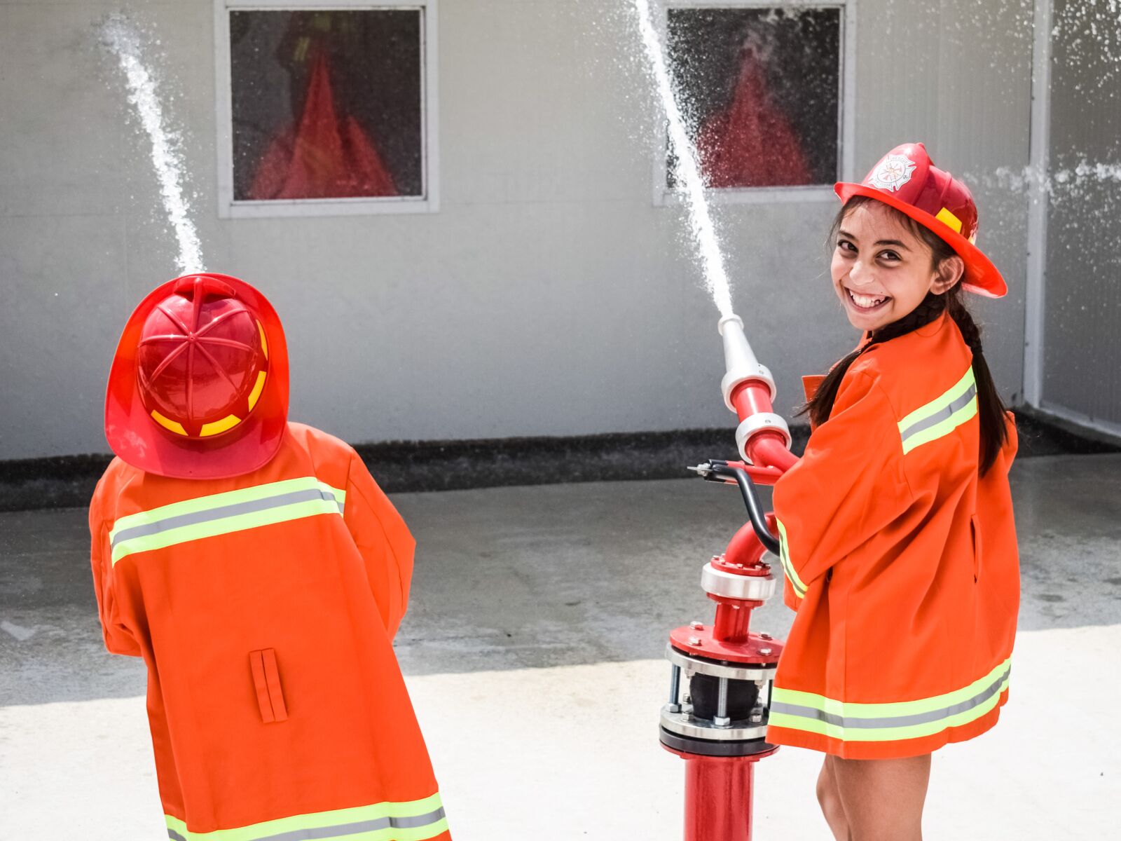 Nikon D3300 sample photo. Kids, firefighters, amusement park photography