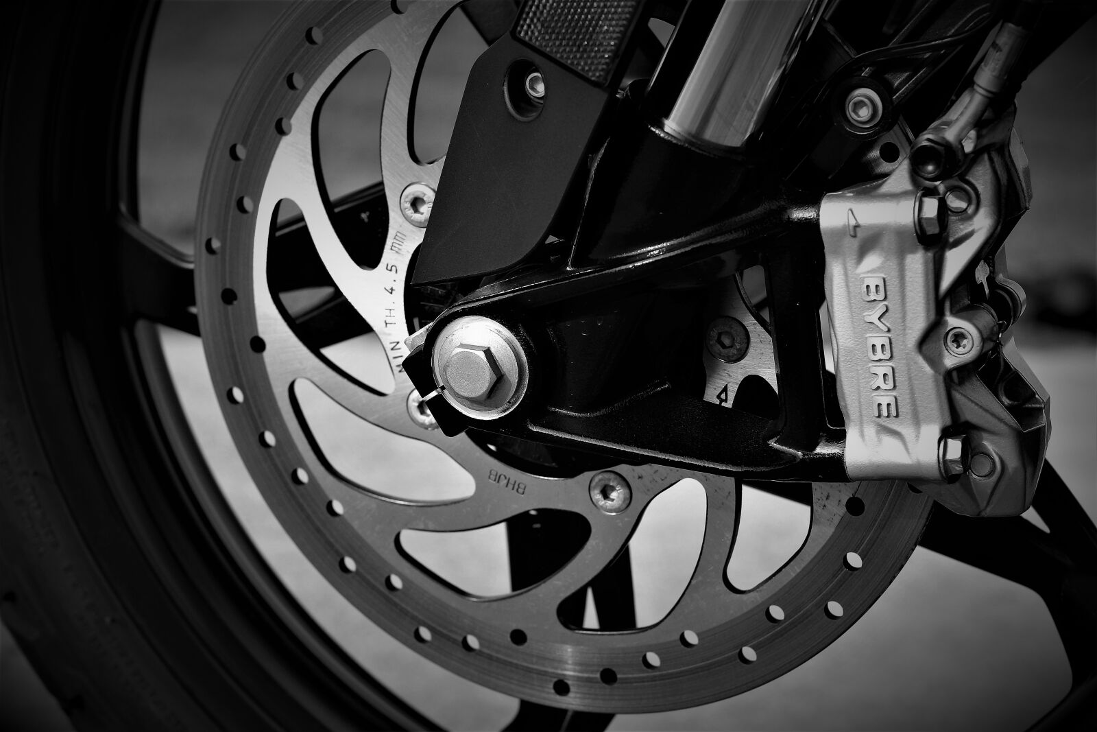 Nikon 1 J5 sample photo. Engine, bmw, gs photography