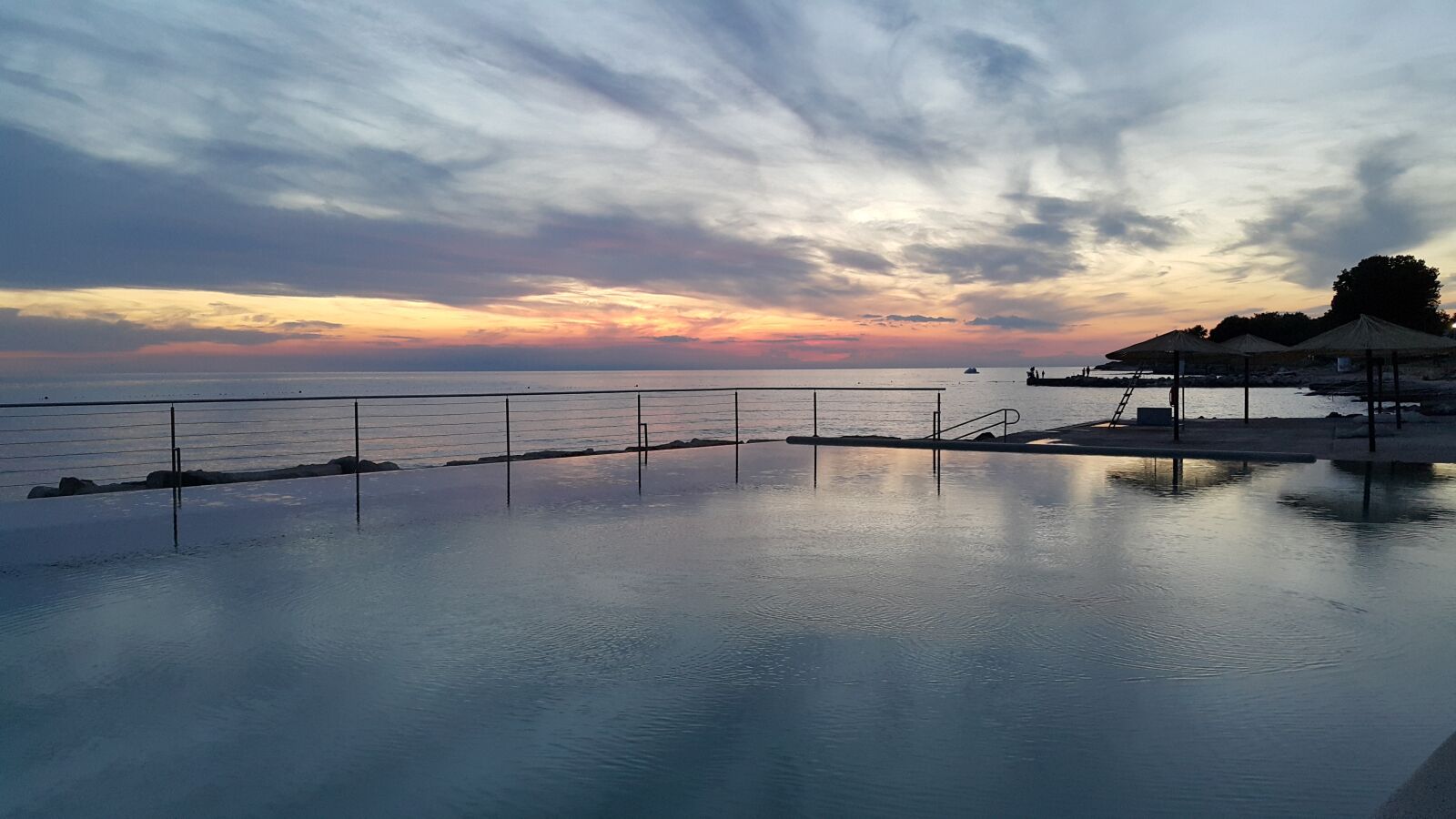 Samsung Galaxy Note4 sample photo. Sun, sunset, seaside photography