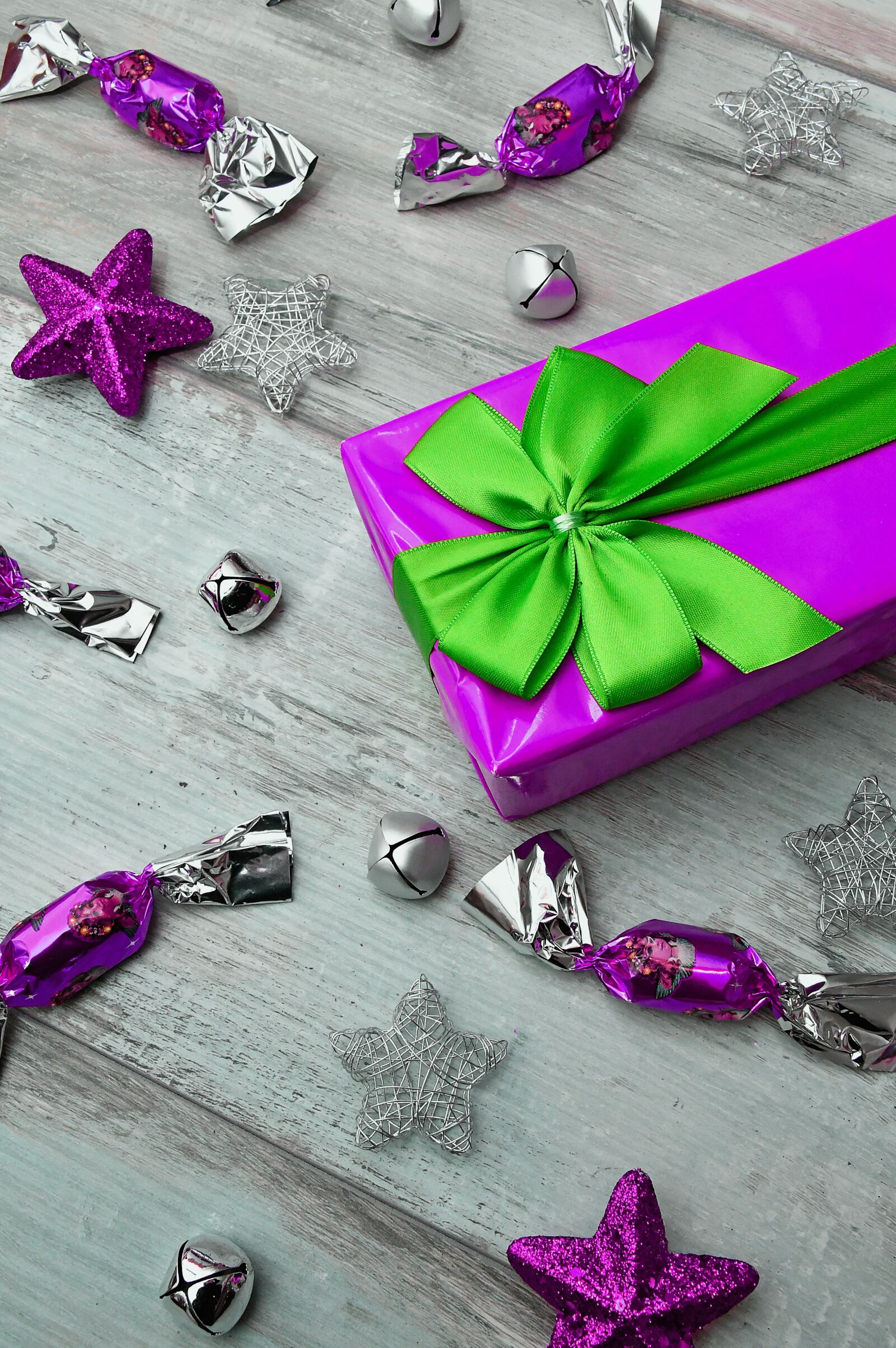 Nikon D3200 sample photo. Silver, christmas, salon sugar photography