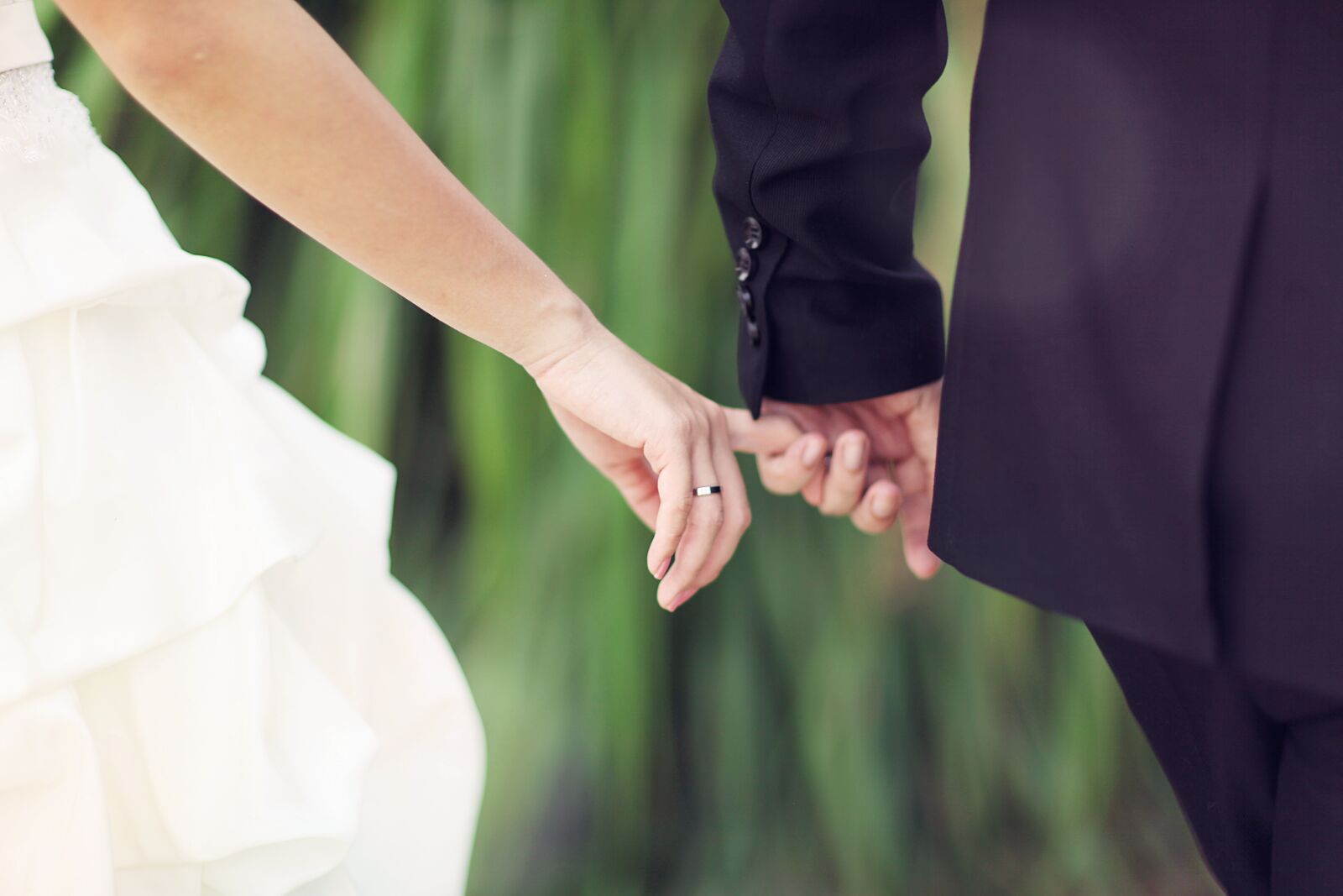 Canon EOS 5D Mark II sample photo. Getting married, ring, hold photography