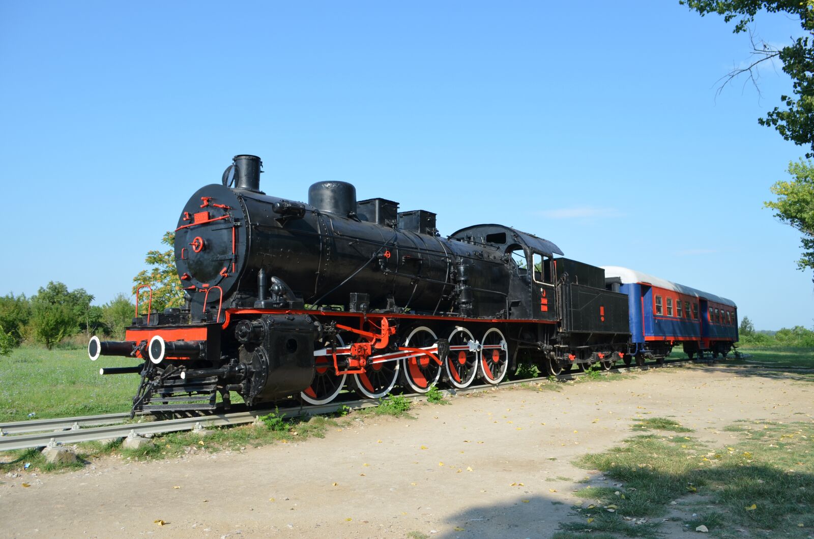 Nikon D5100 sample photo. Train, steam, railroad historical photography