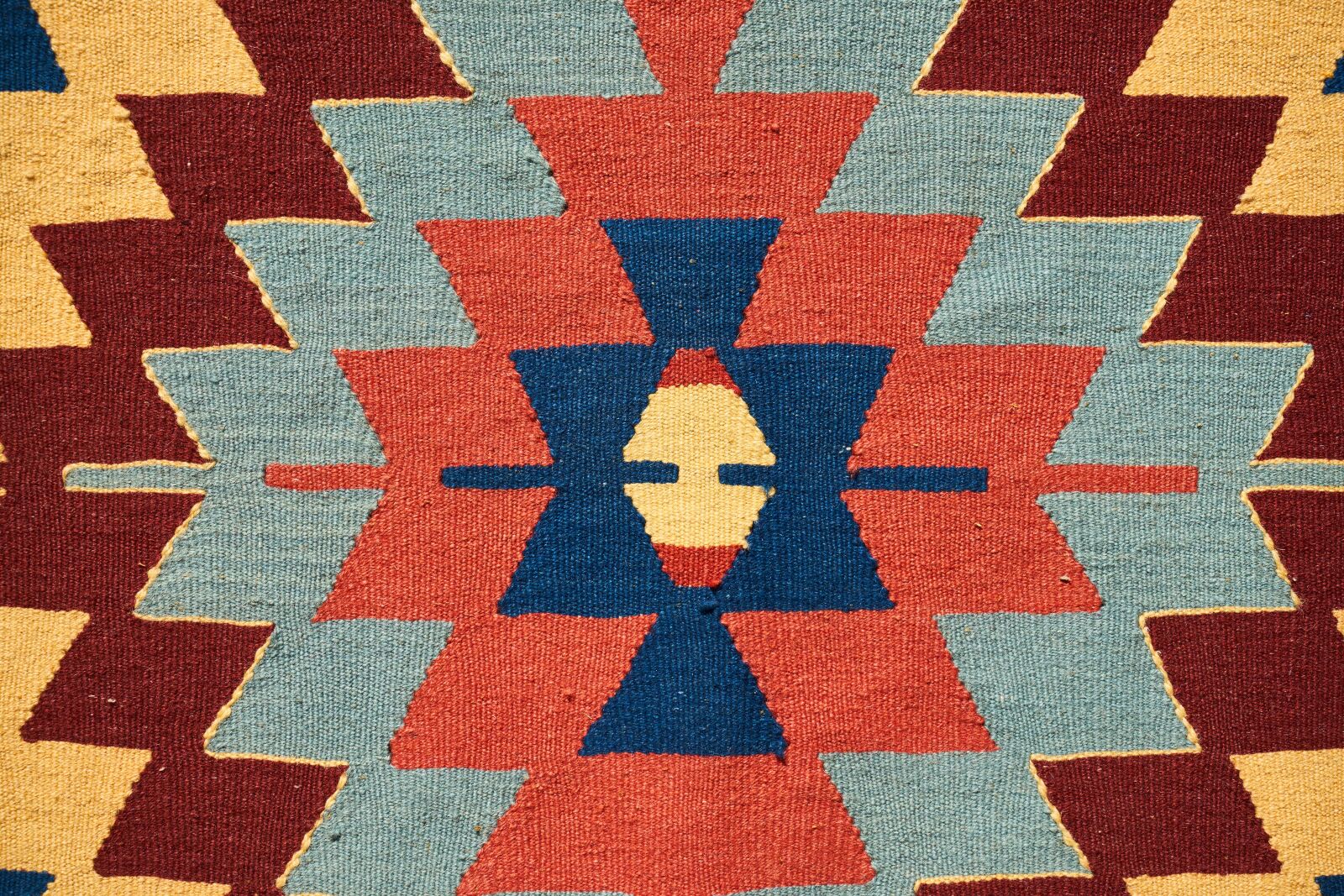 Sony a7R II sample photo. Carpet, rugs, texture photography